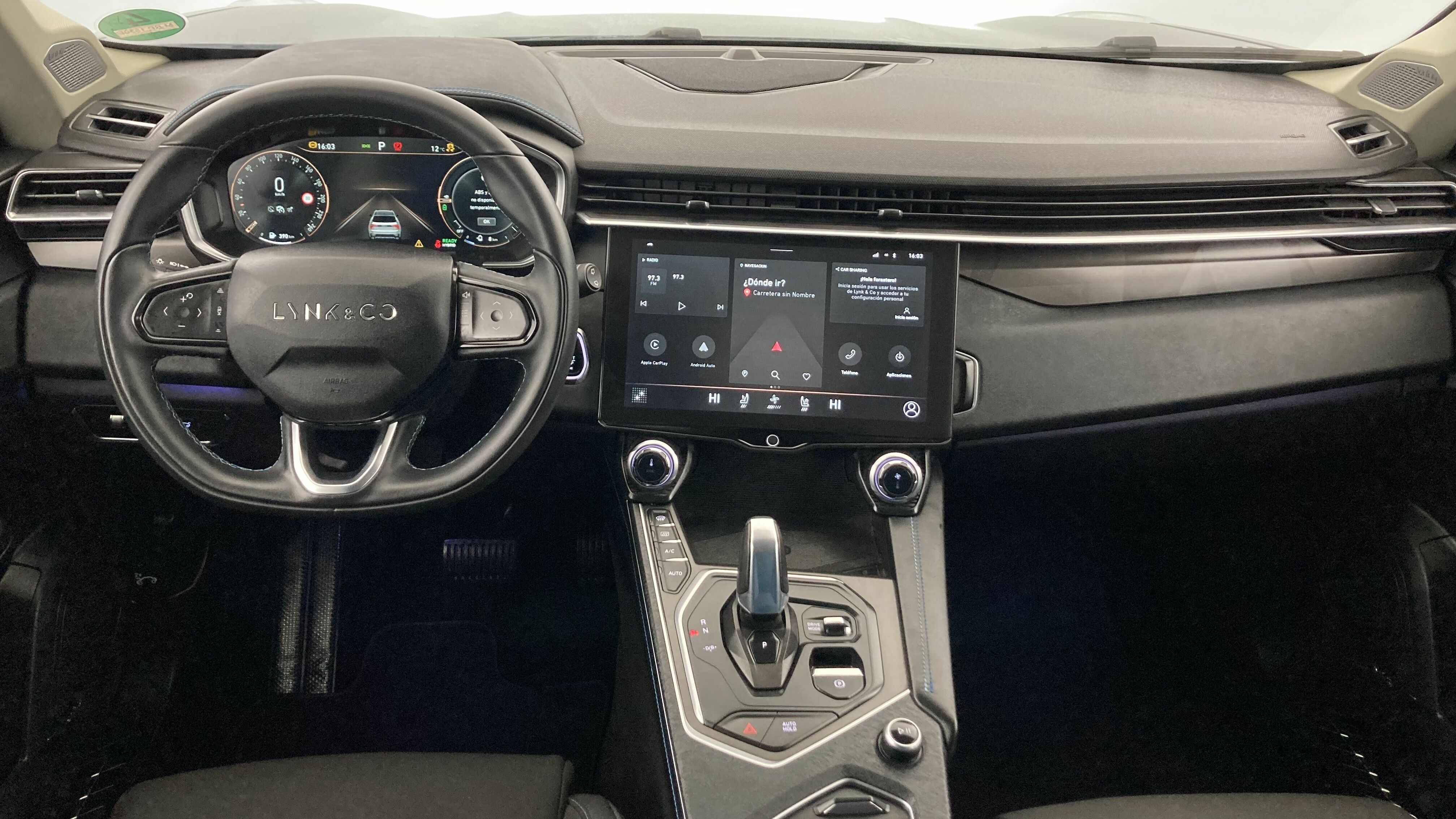 lynk&co 1 nv 1.5 PHEV 261 2022 blue 13