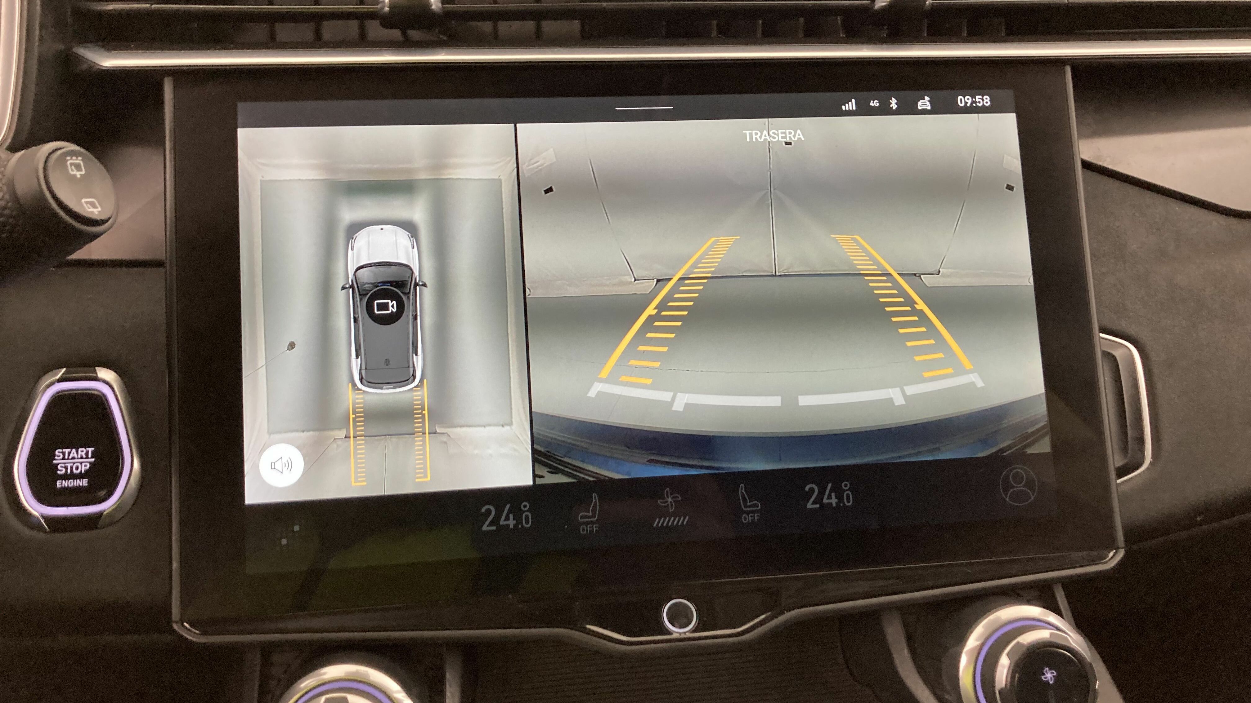 lynk&co 1 nv 1.5 PHEV 261 2022 blue 20