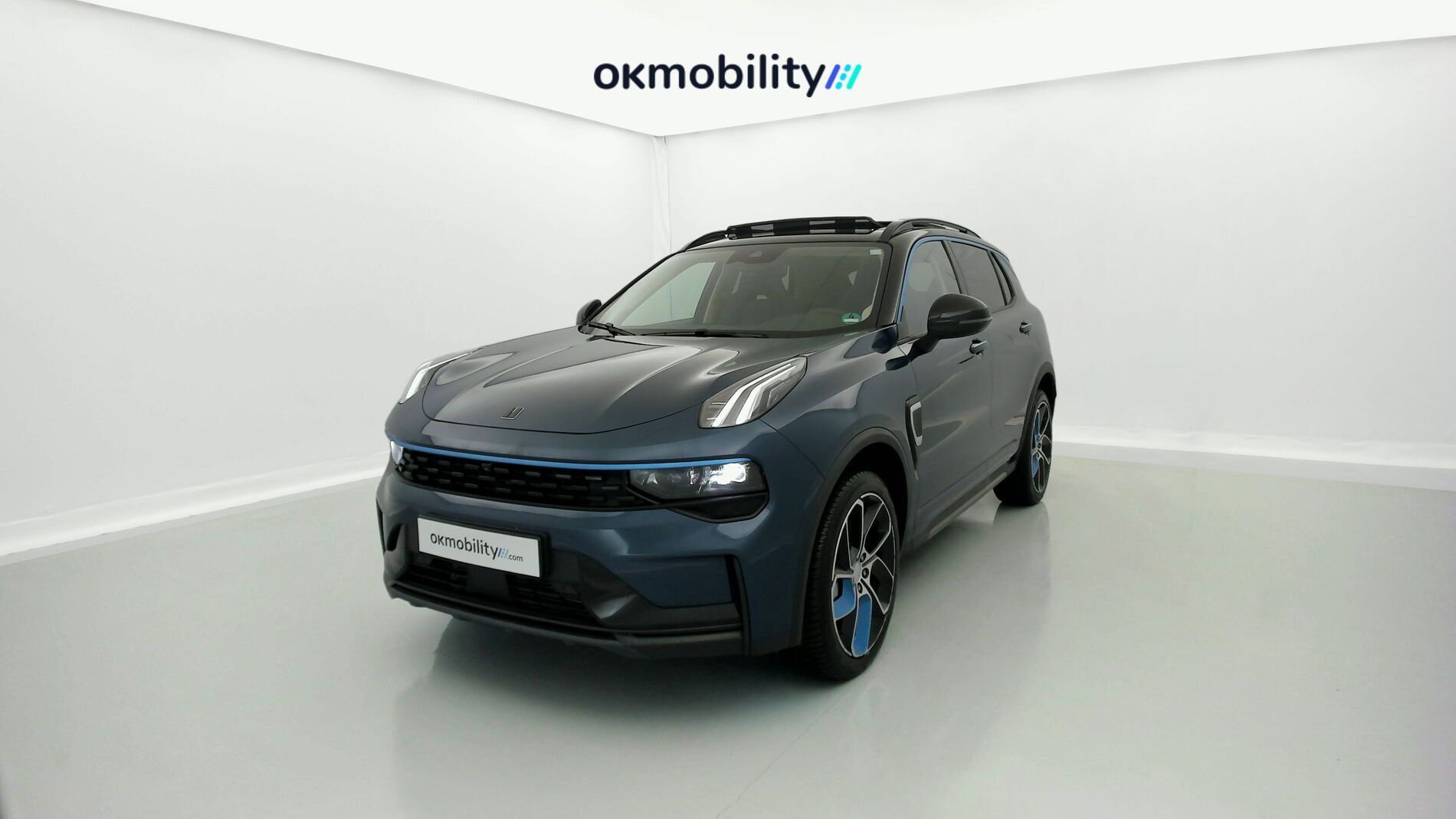 lynk&co 1 nv 1.5 PHEV 261 2022 blue 1