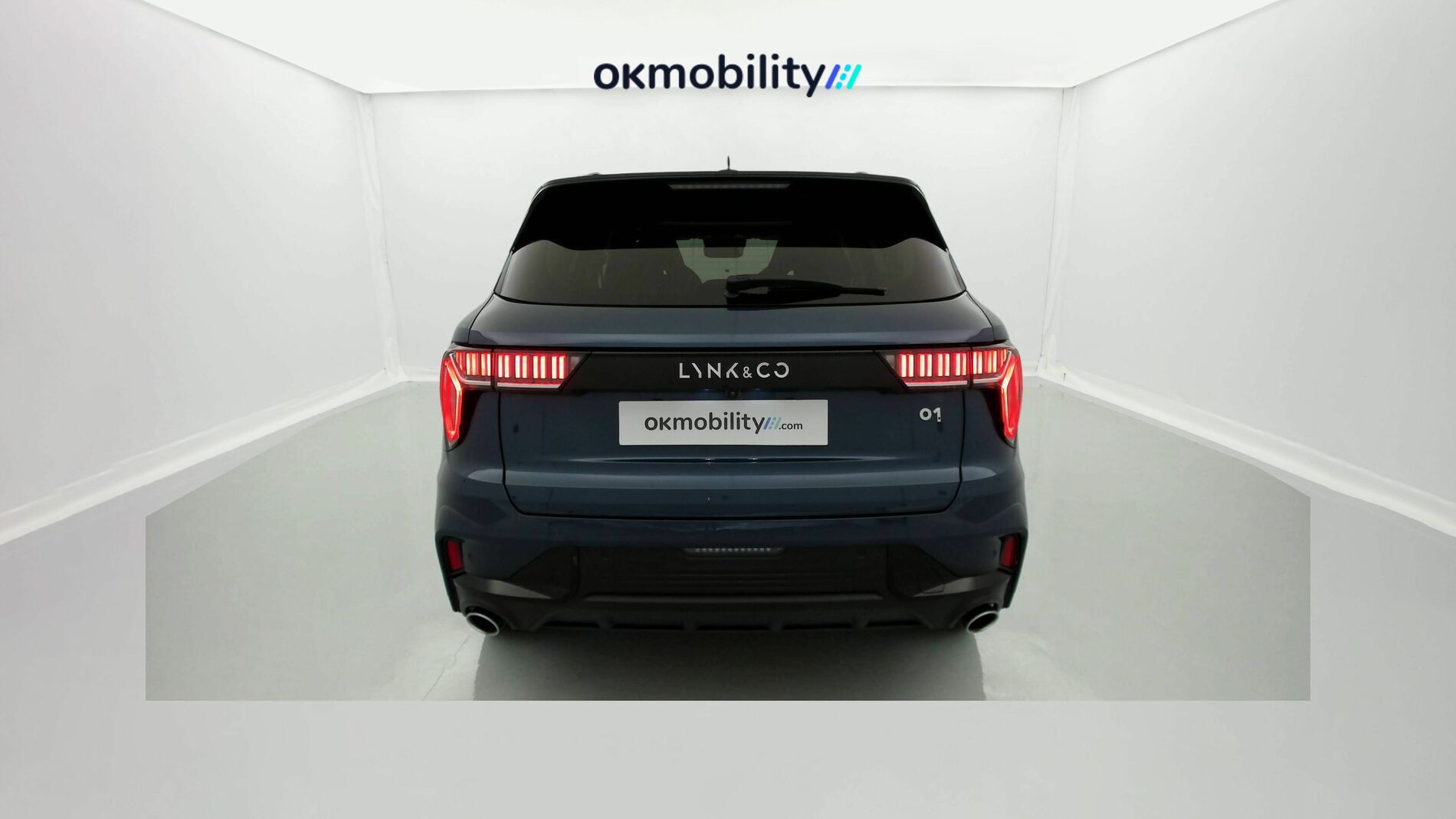 lynk&co 1 nv 1.5 PHEV 261 2022 blue 11