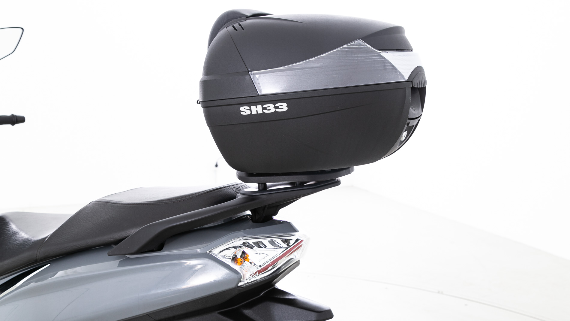 sym symphony st lc 125CC 2022 gris 18