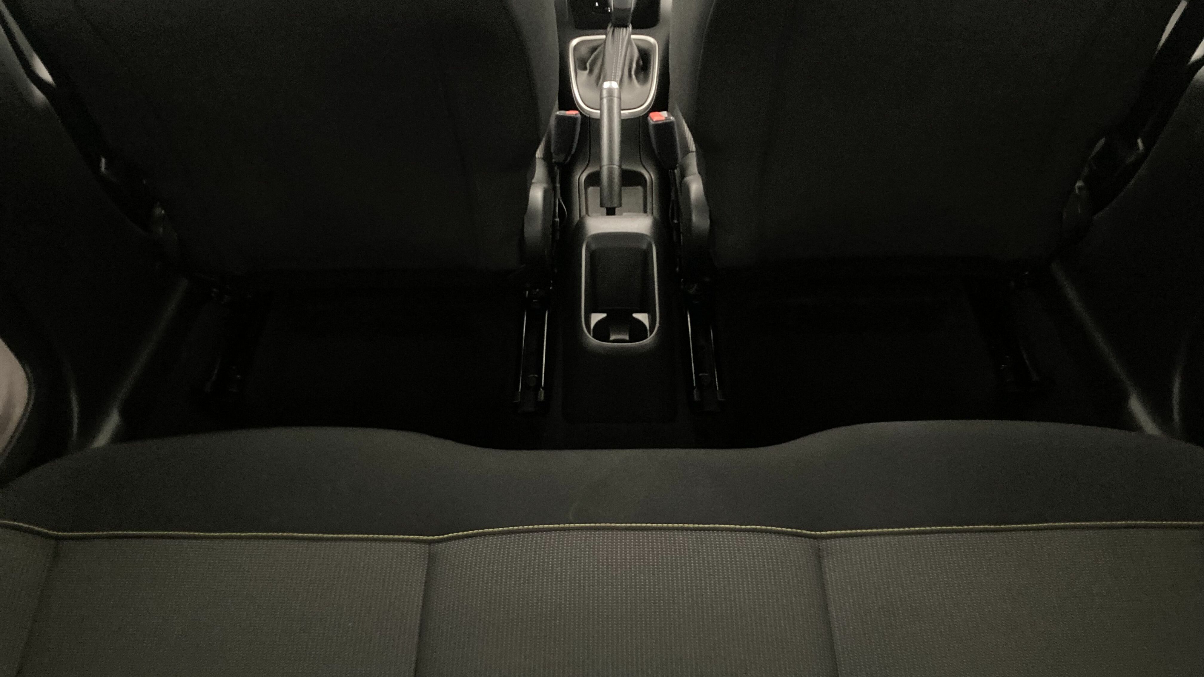 citroen c3 shine 1.2 PURETECH 110 EAT 2023 blanco banquise / negro 22