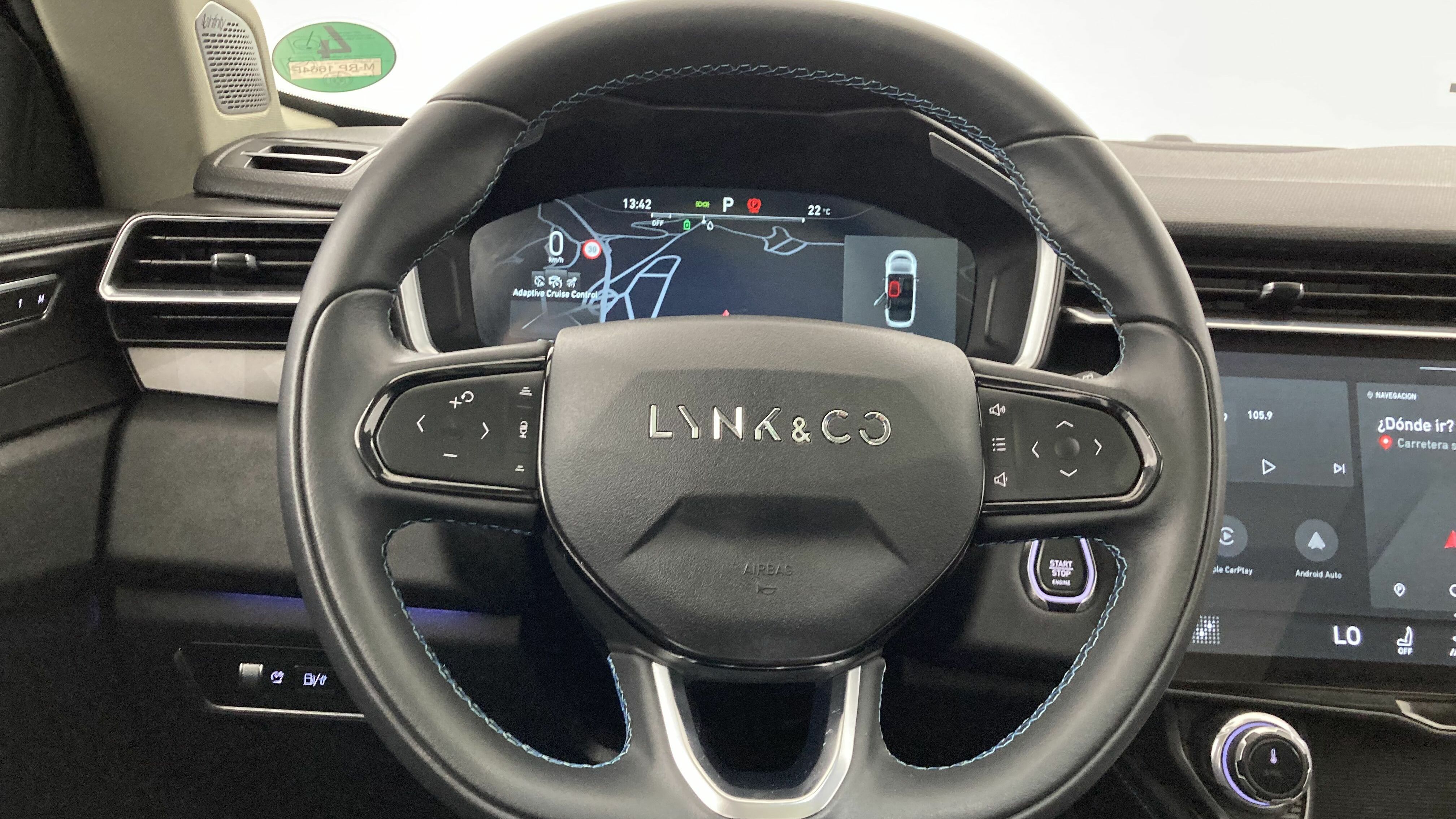 lynk&co 1 nv 1.5 PHEV 261 2022 blue 18