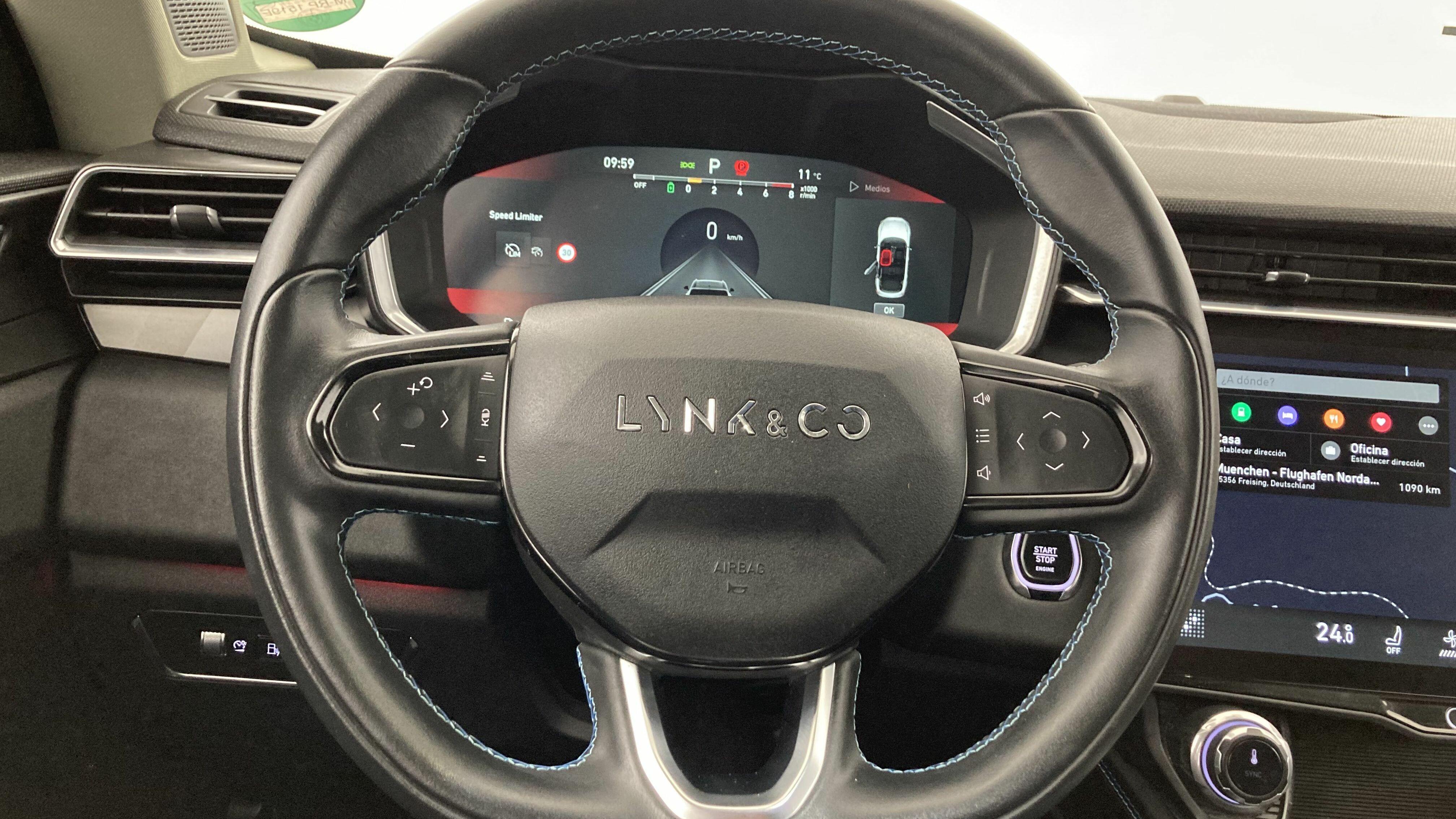 lynk&co 1 nv 1.5 PHEV 261 2022 blue 17