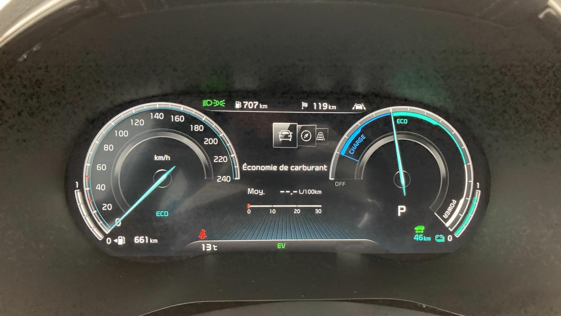 kia ceed tourer etech 1.6 PHEV 141 2021 cararraweiss 18