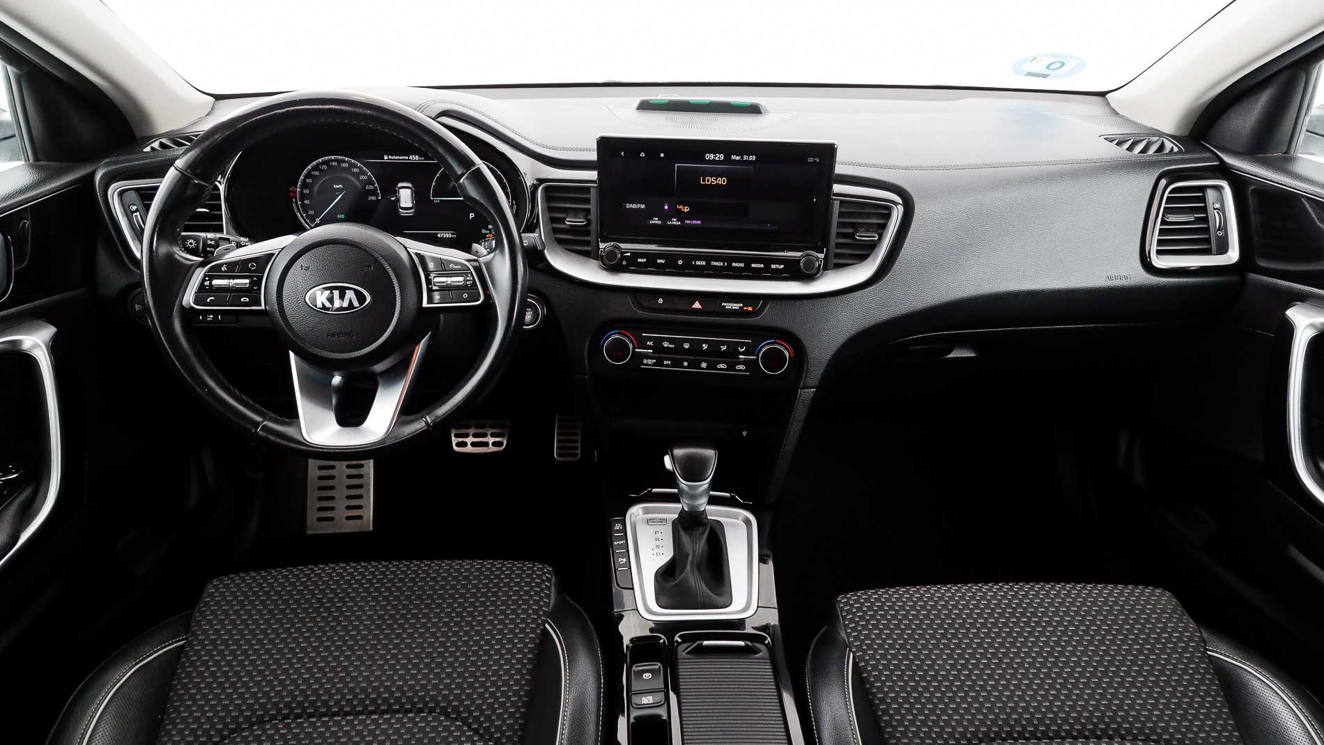 kia ceed tourer etech 1.6 PHEV 141 2021 cararraweiss 18