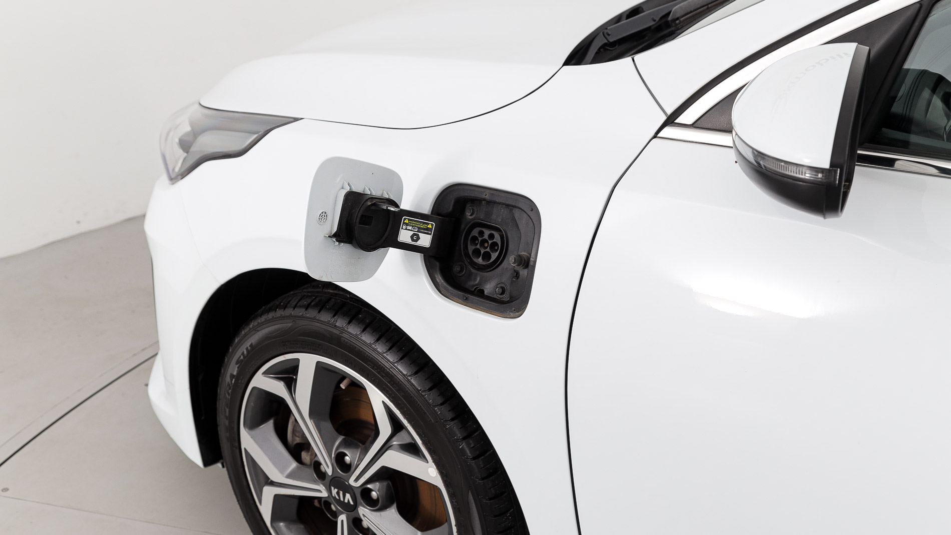 kia ceed tourer etech 1.6 PHEV 141 2021 cararraweiss 33