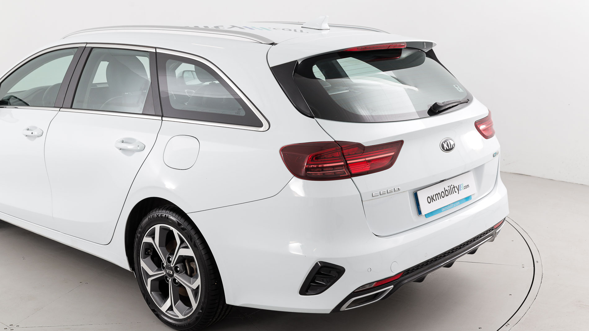 kia ceed tourer etech 1.6 PHEV 141 2021 cararraweiss 36