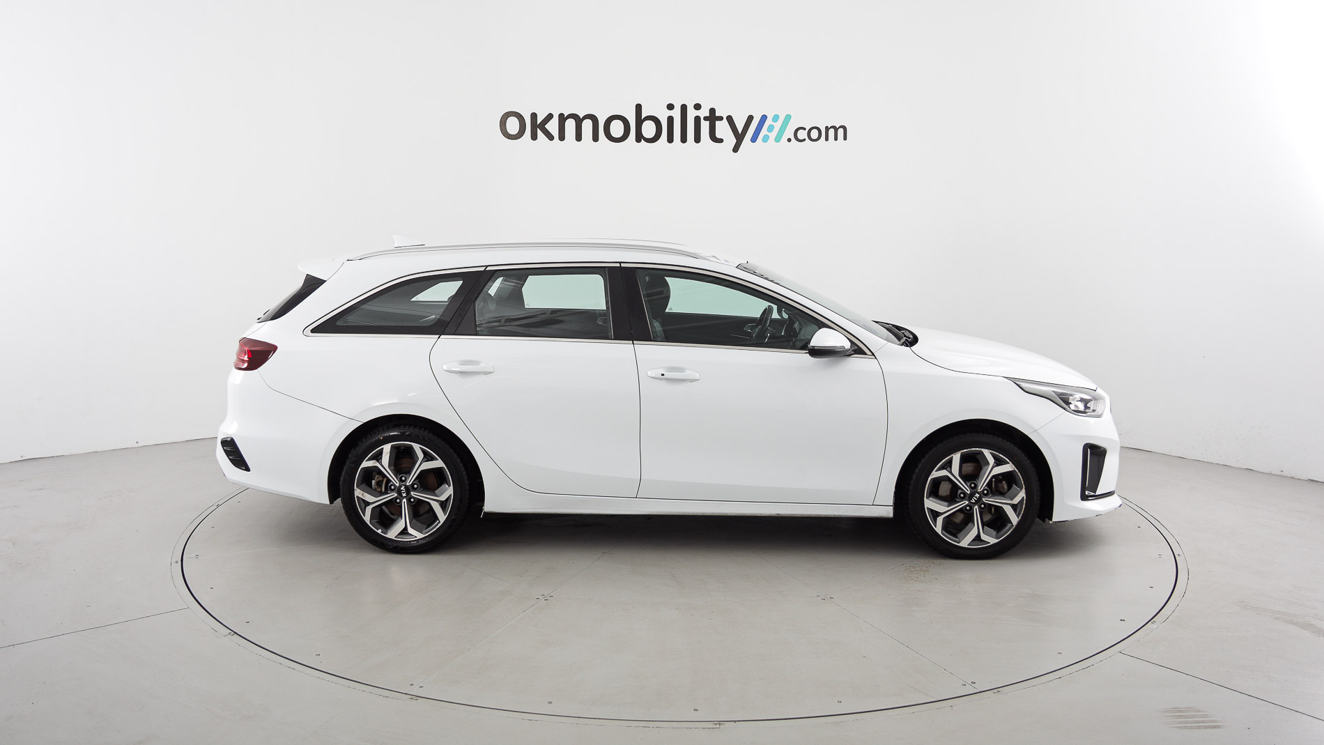 kia ceed tourer etech 1.6 PHEV 141 2021 cararraweiss 2