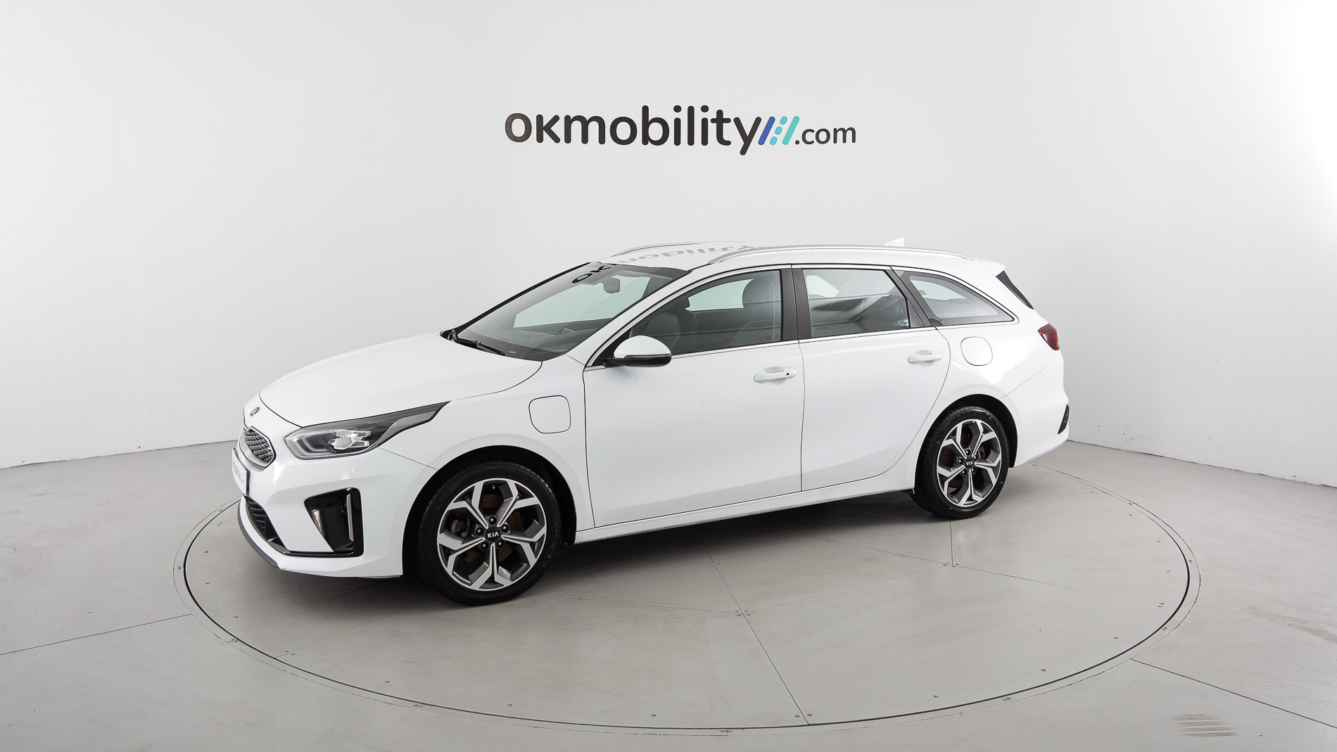 kia ceed tourer etech 1.6 PHEV 141 2021 cararraweiss 7