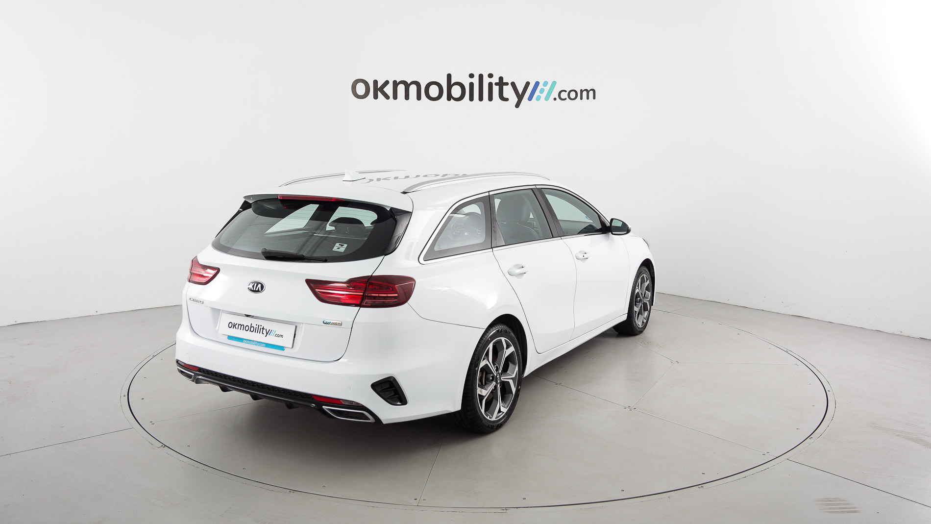 kia ceed tourer etech 1.6 PHEV 141 2021 cararraweiss 12