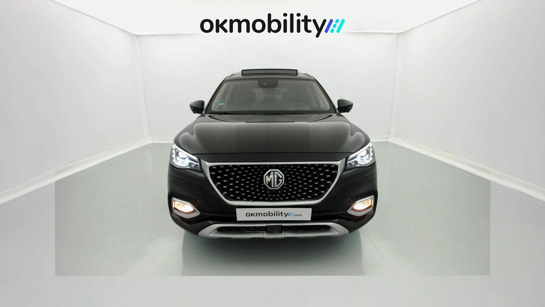 mg hs luxury 1.5 T-GDI 162 2023 pebble black 4