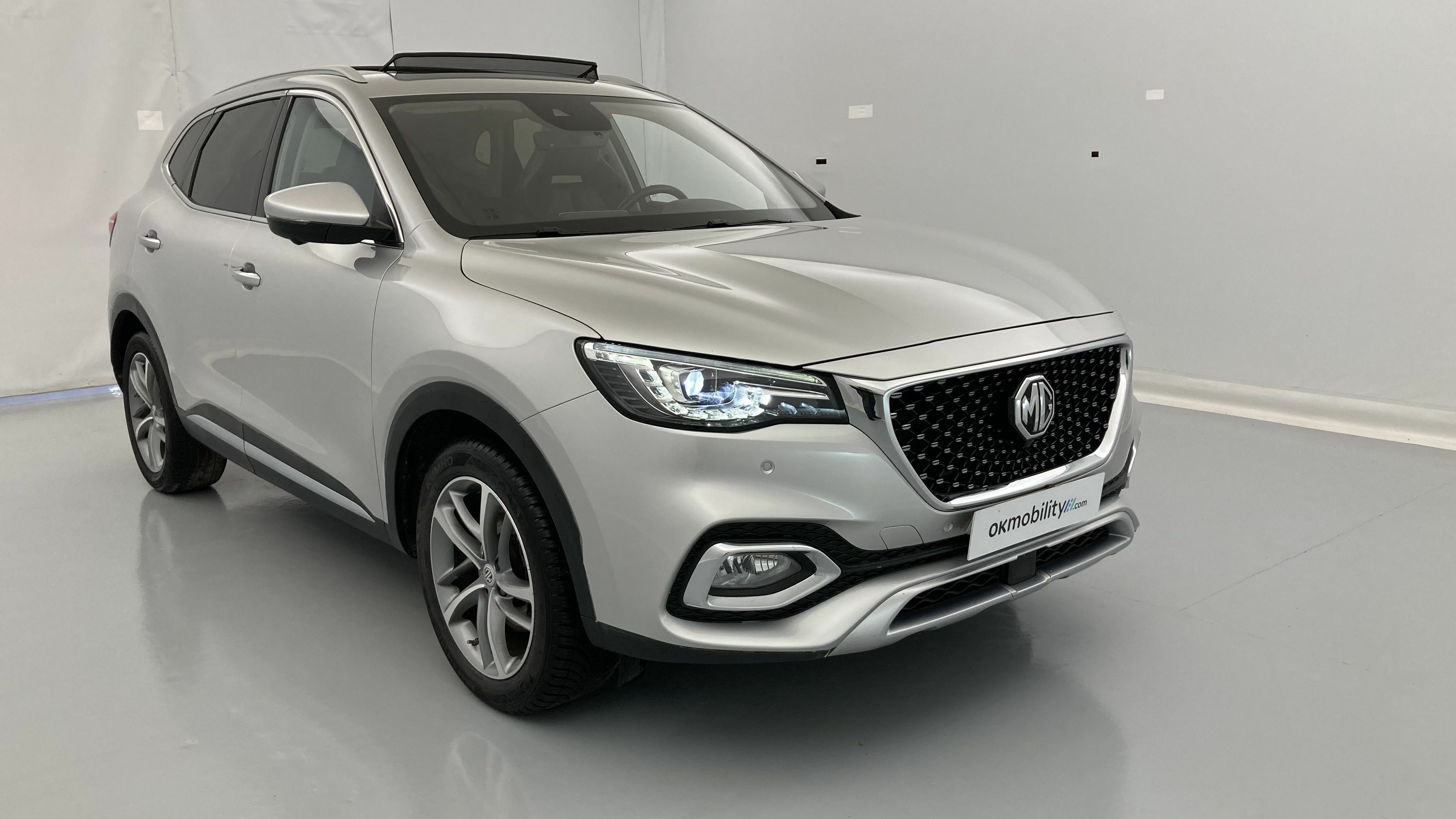 mg hs luxury 1.5 T-GDI 162 2023 silver 23