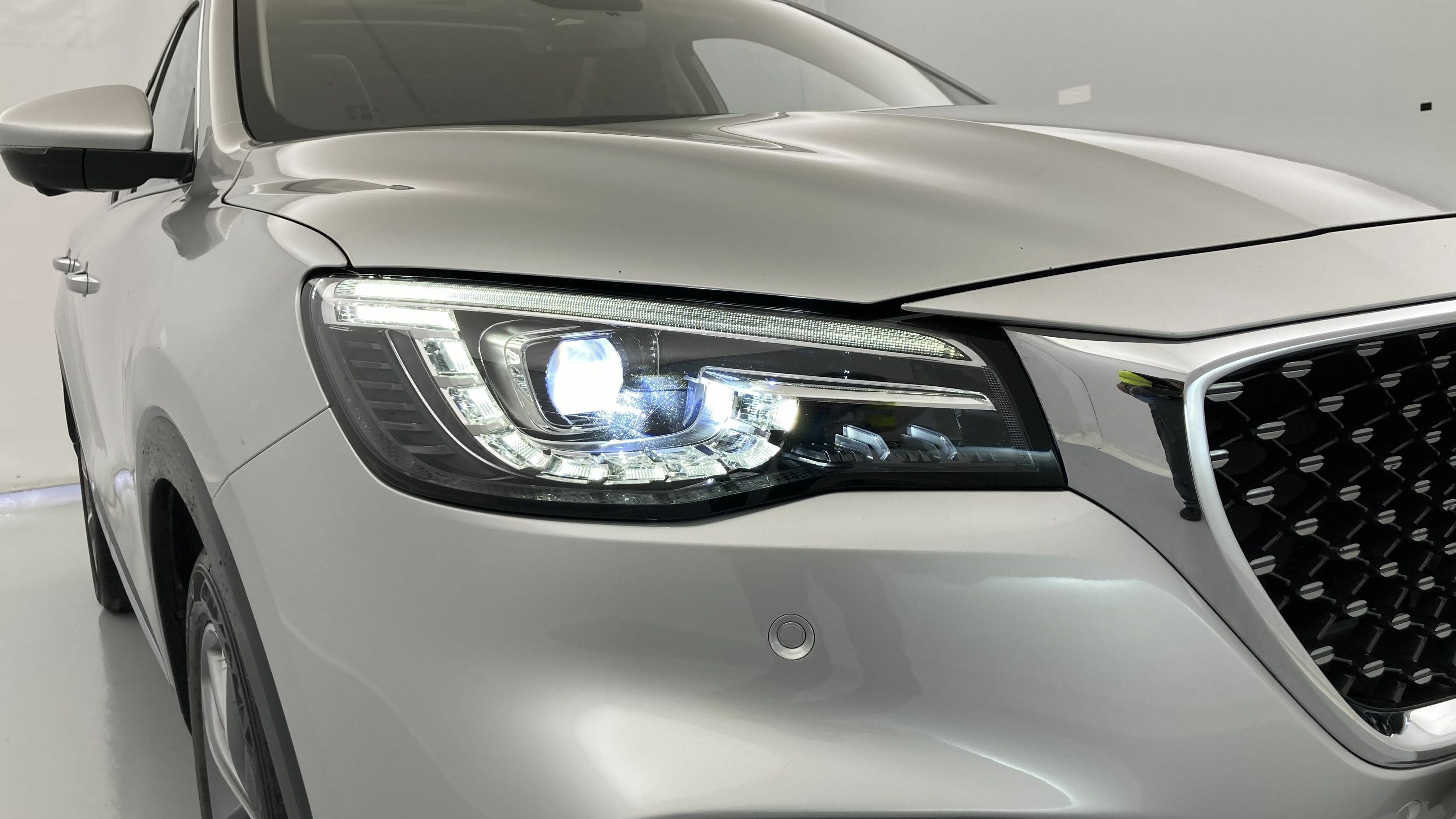 mg hs luxury 1.5 T-GDI 162 2023 silver 29