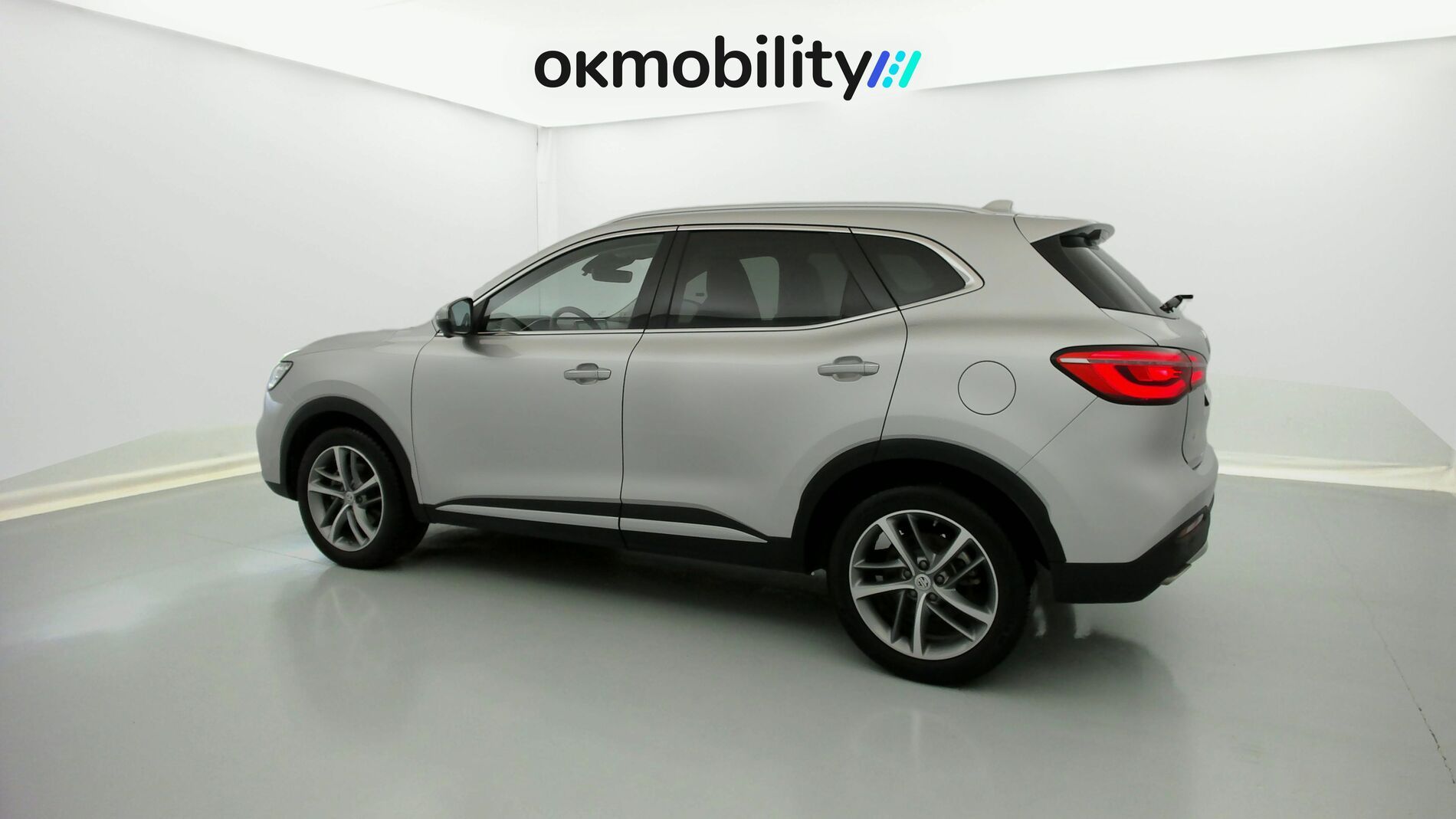 mg hs luxury 1.5 T-GDI 162 2023 silver 8