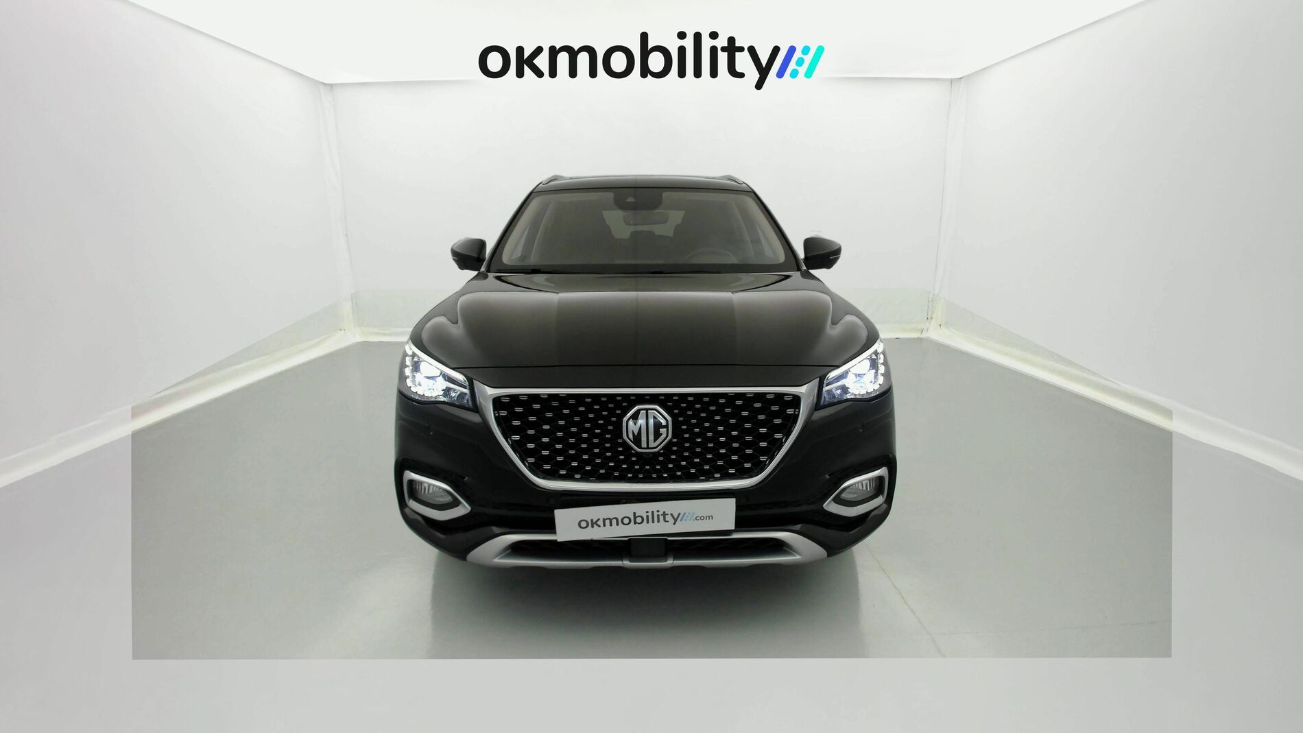 mg hs luxury 1.5 T-GDI 162 2023 black 4