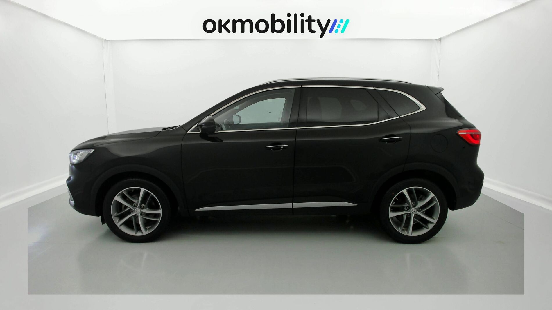 mg hs luxury 1.5 T-GDI 162 2023 black 7