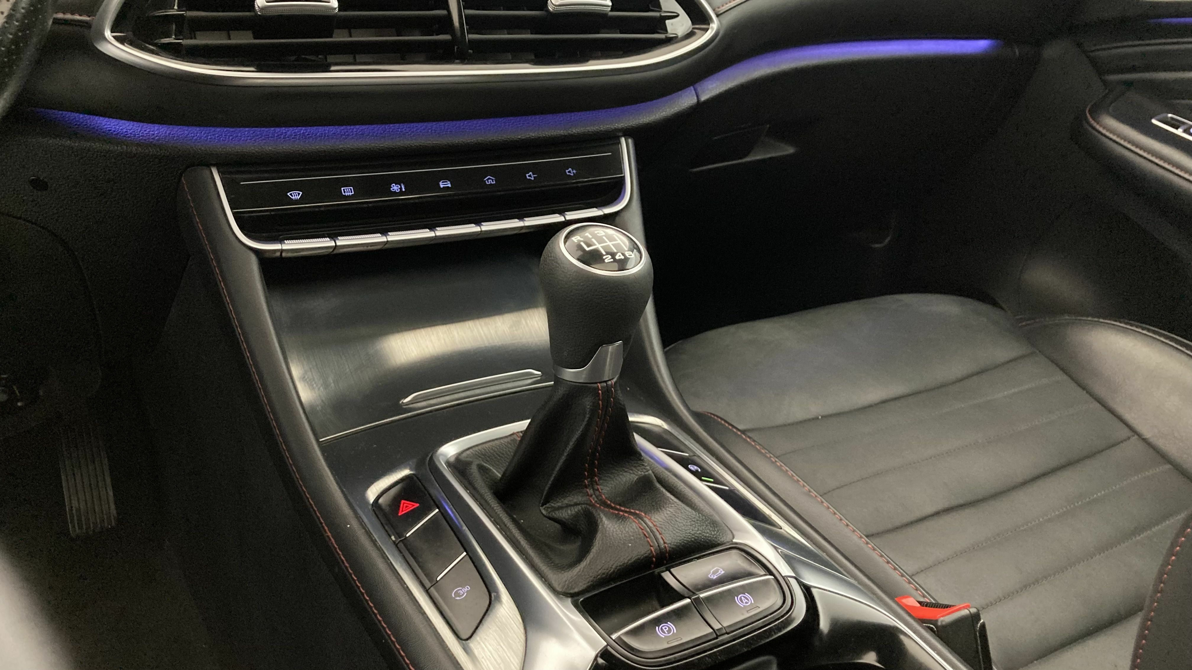 mg hs luxury 1.5 T-GDI 162 2023 silver 19