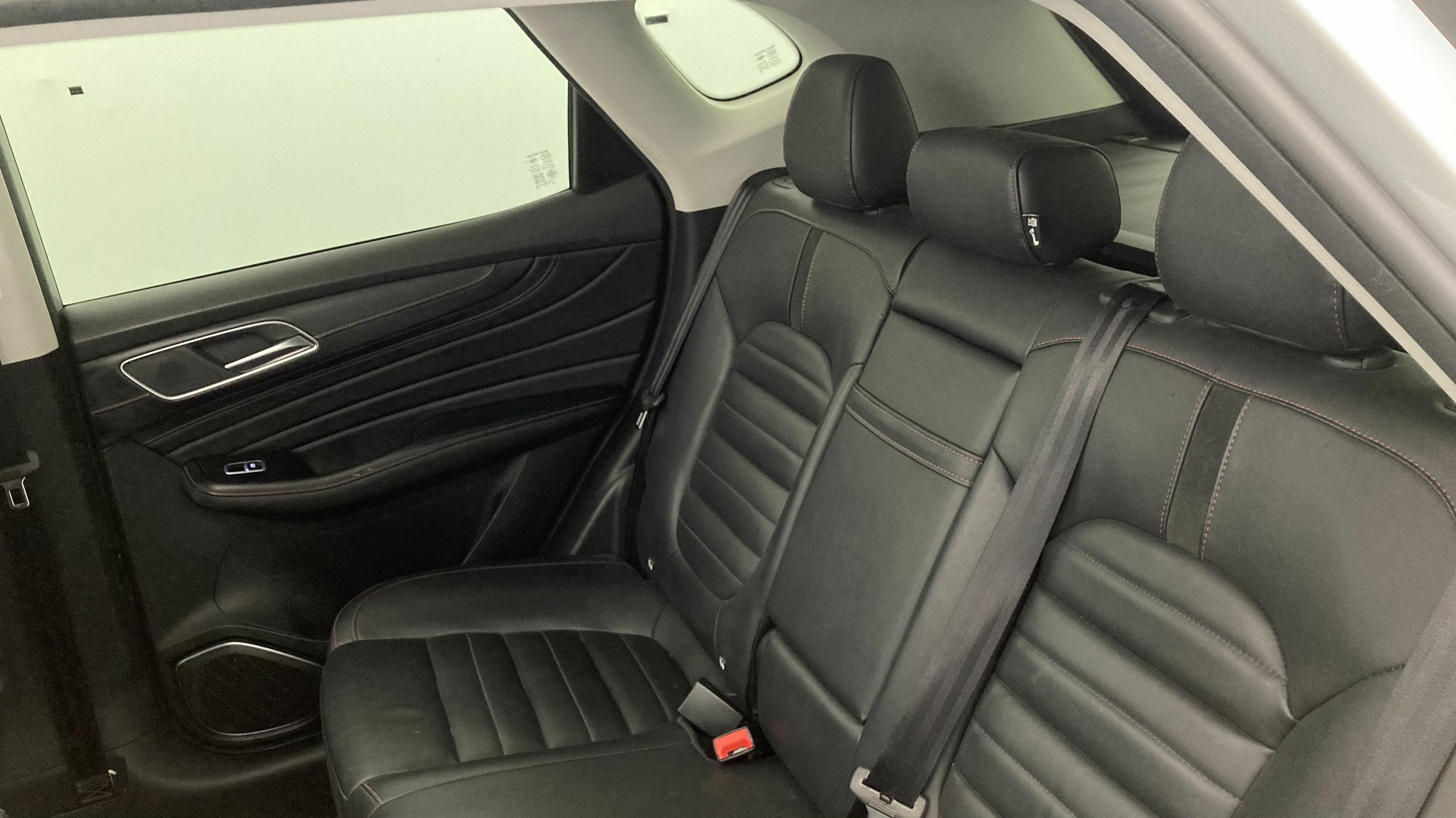 mg hs luxury 1.5 T-GDI 162 2023 silver 20