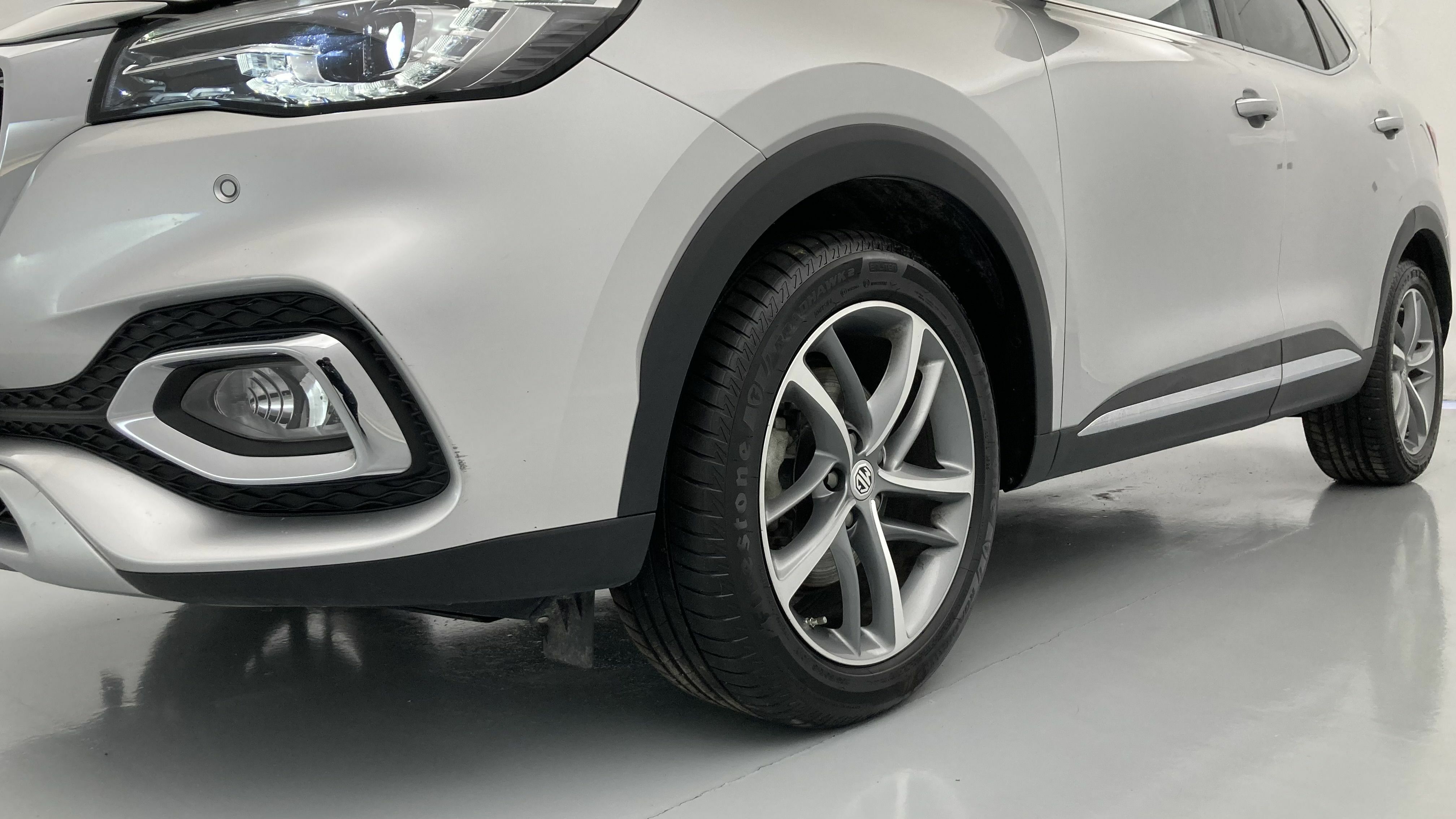 mg hs luxury 1.5 T-GDI 162 2023 silver 25