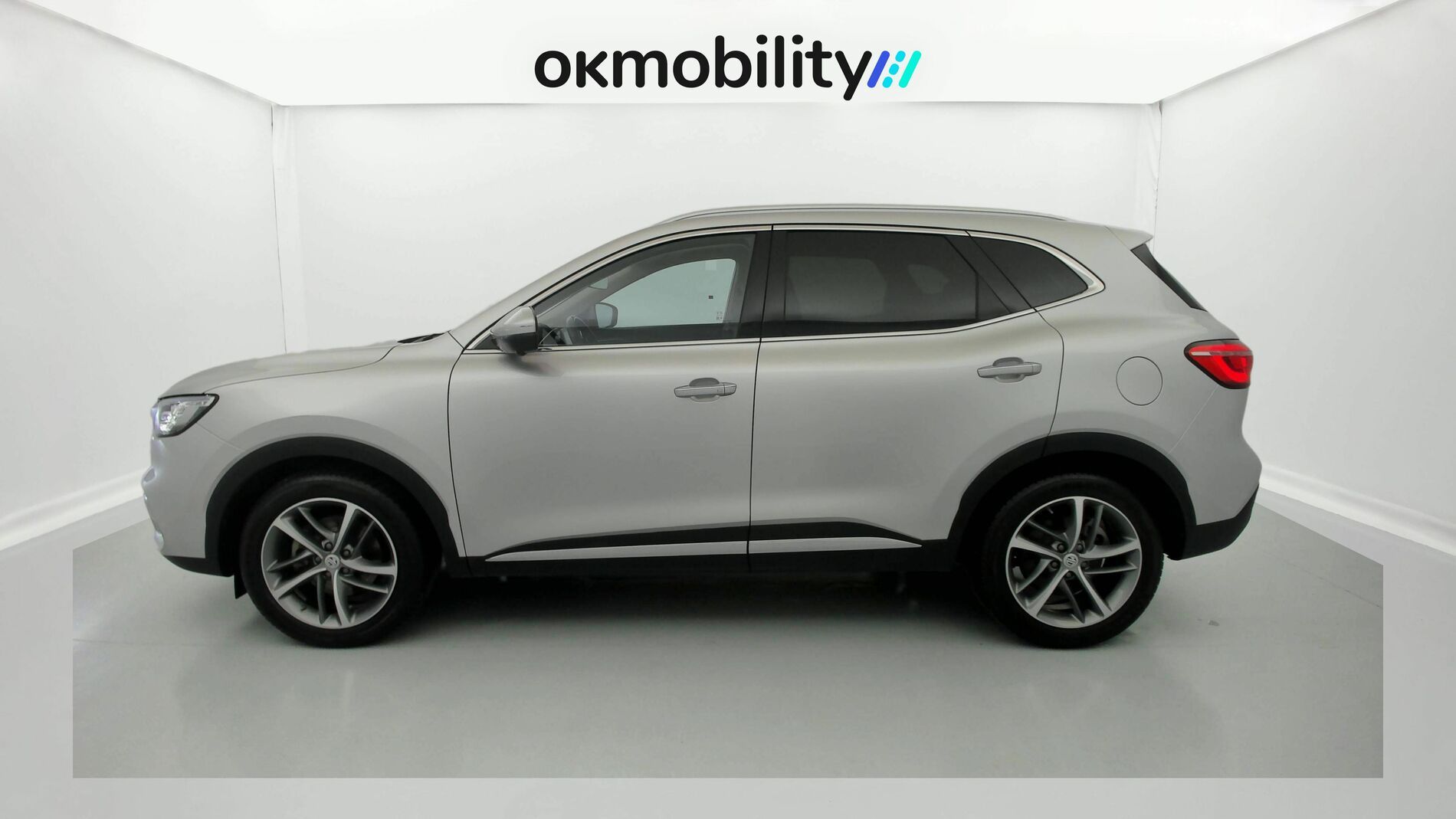 mg hs luxury 1.5 T-GDI 162 2023 silver 5