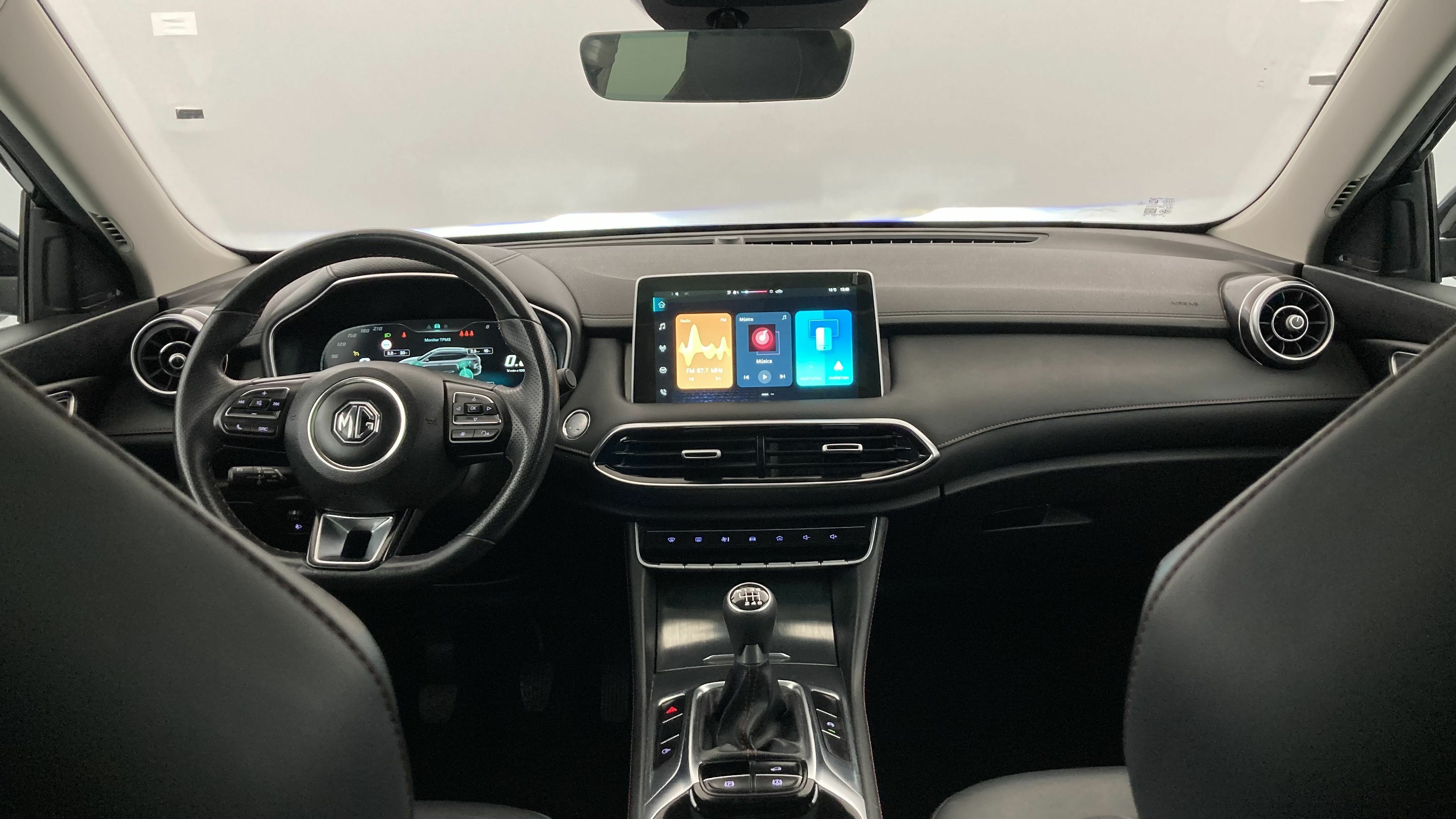 mg hs luxury 1.5 T-GDI 162 2023 black 16