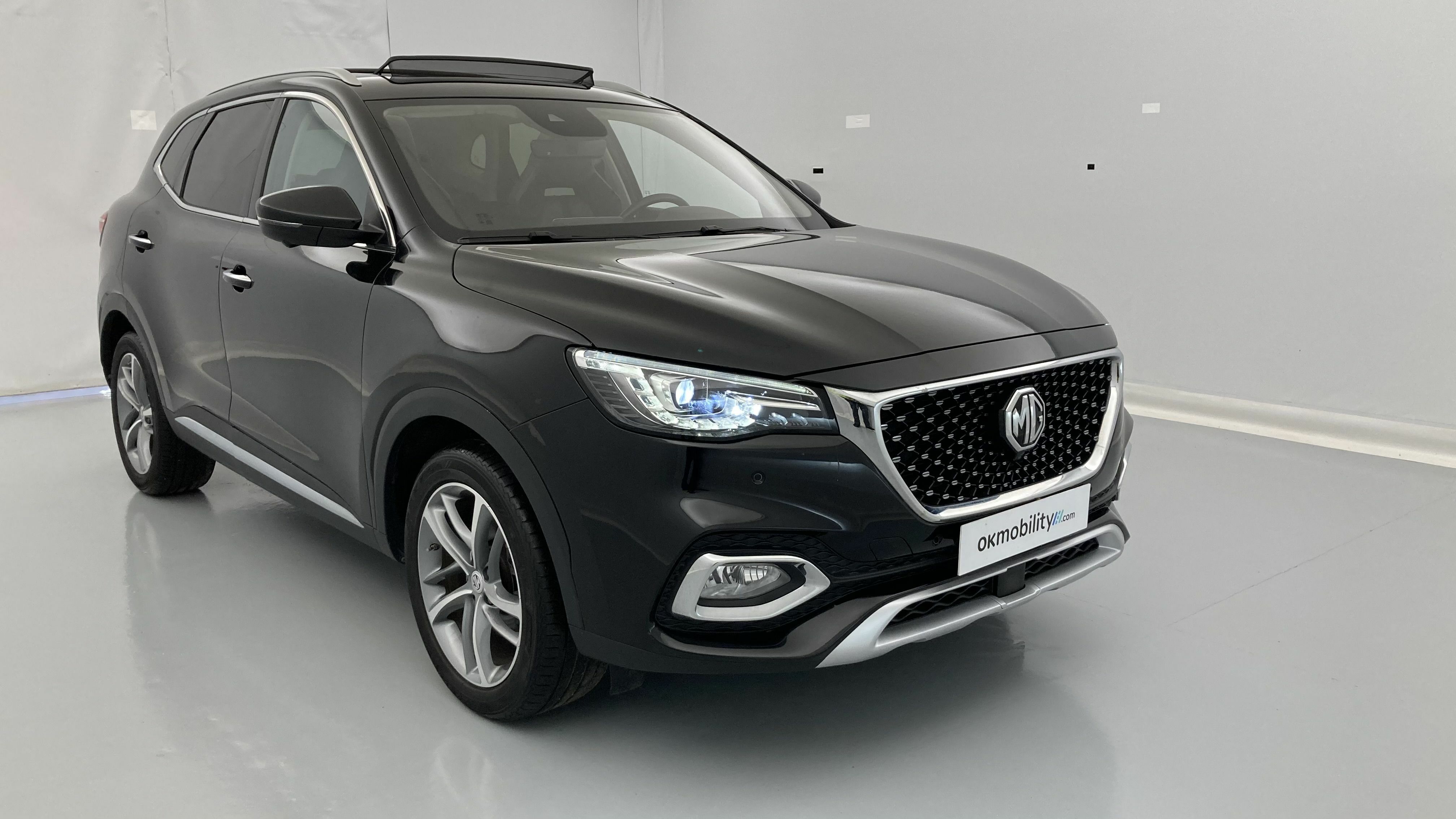 mg hs luxury 1.5 T-GDI 162 2023 black 23