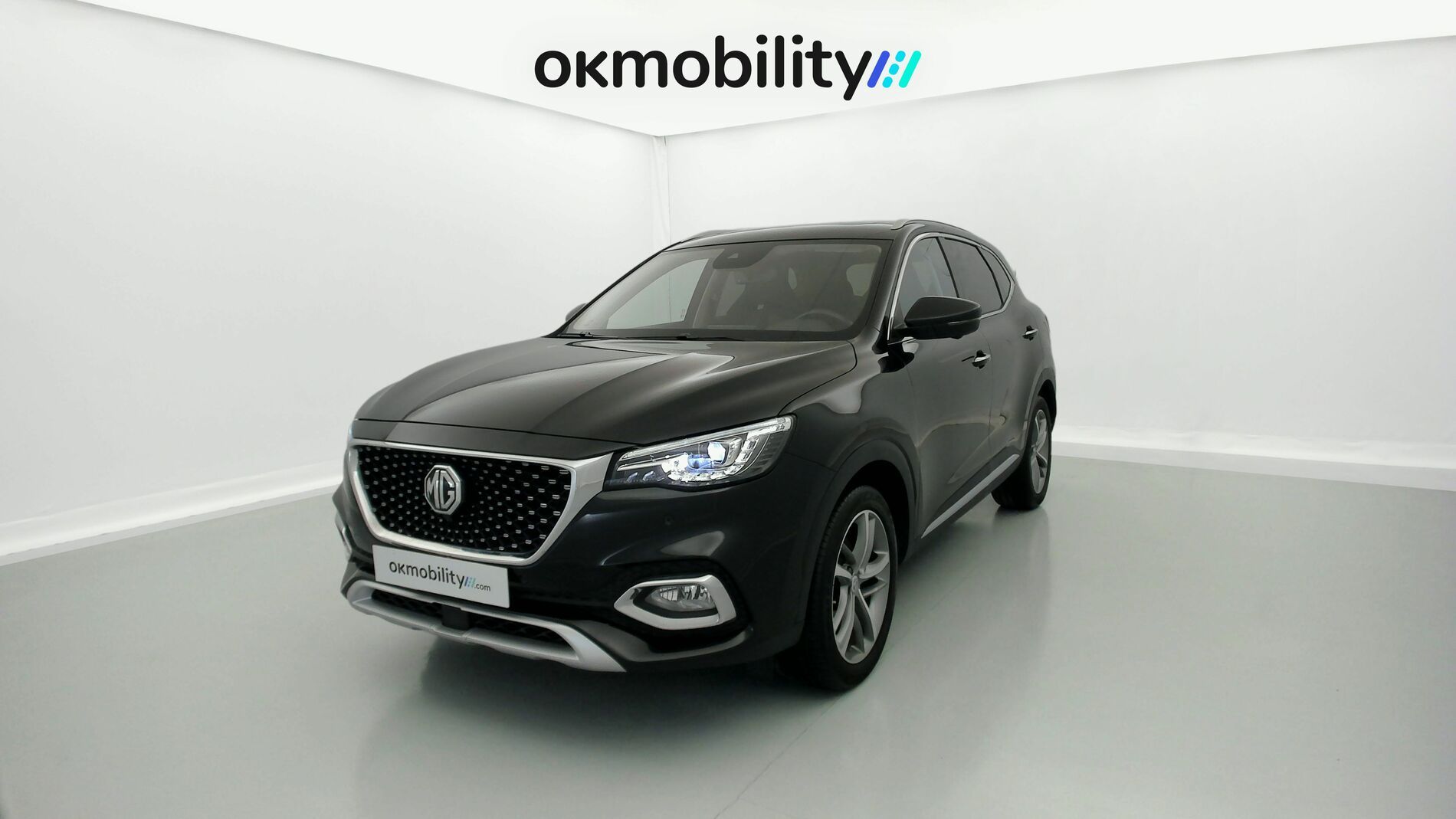 mg hs luxury 1.5 T-GDI 162 2023 black 1