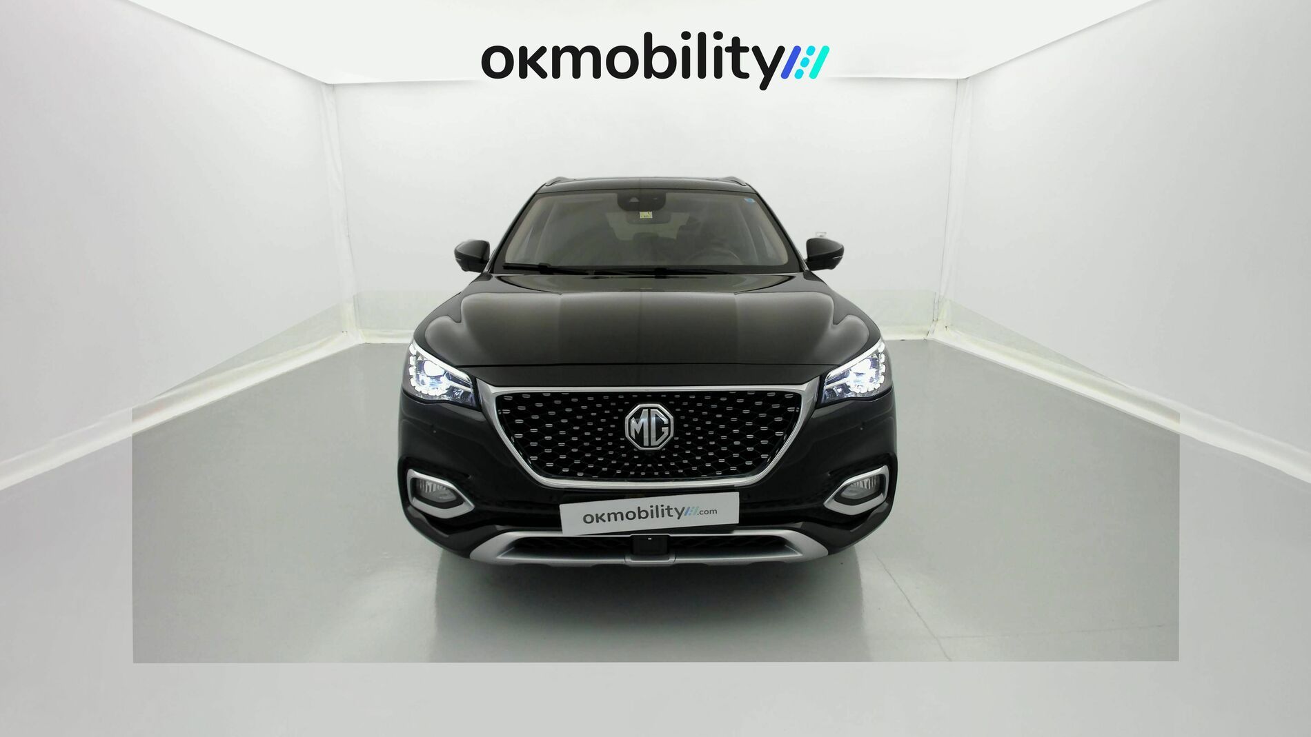 mg hs luxury 1.5 T-GDI 162 2023 black 4