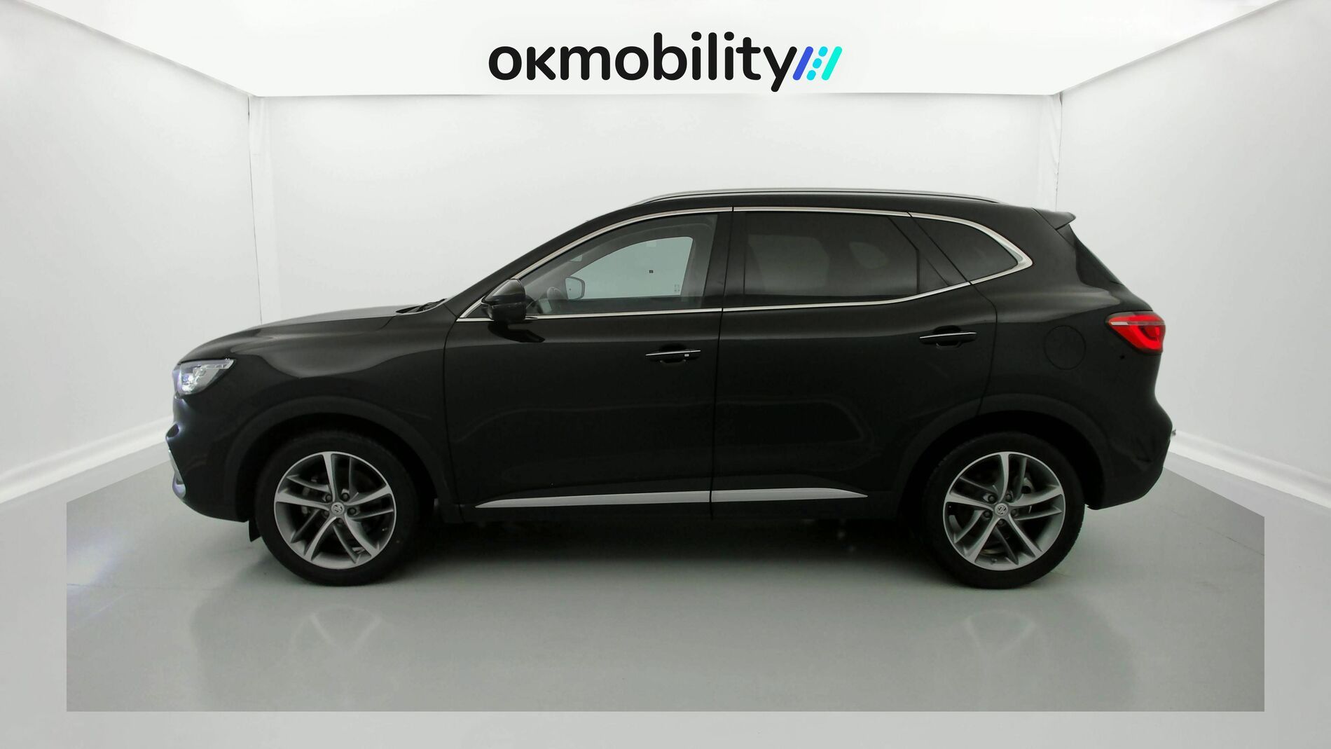 mg hs luxury 1.5 T-GDI 162 2023 black 7