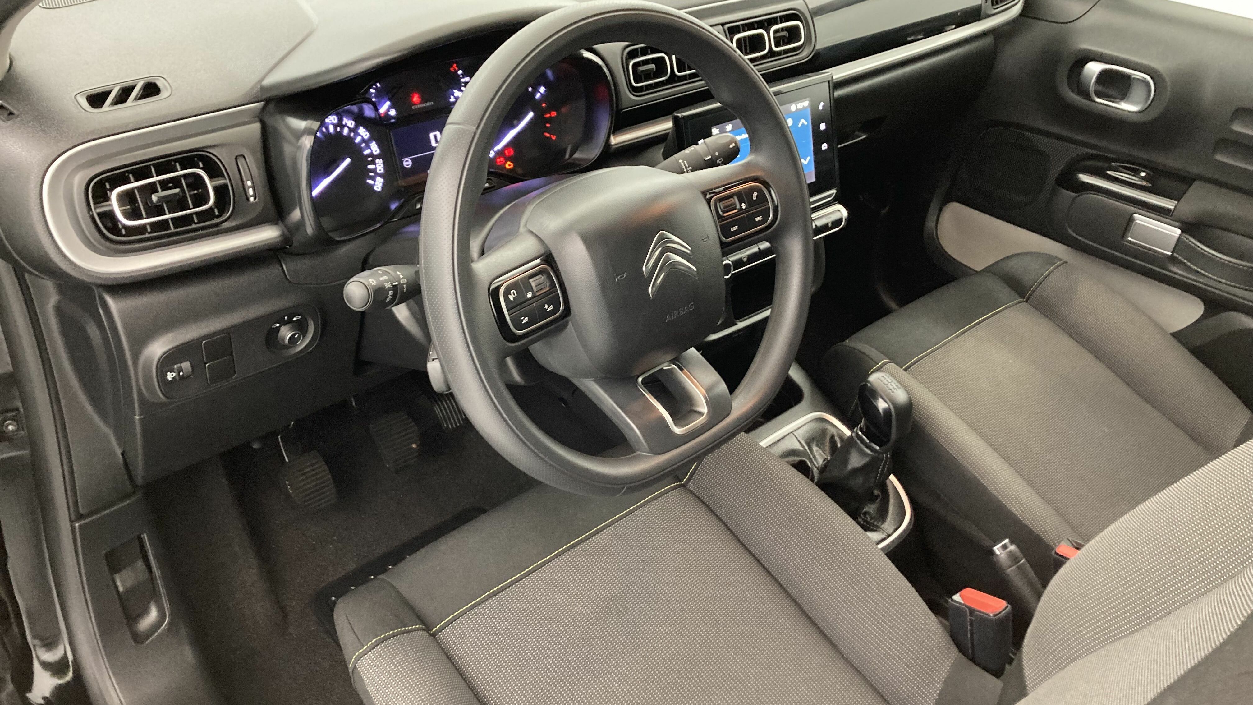 citroen c3 shine 1.2 PURETECH 83 2023 negro perla nera / blanco 12