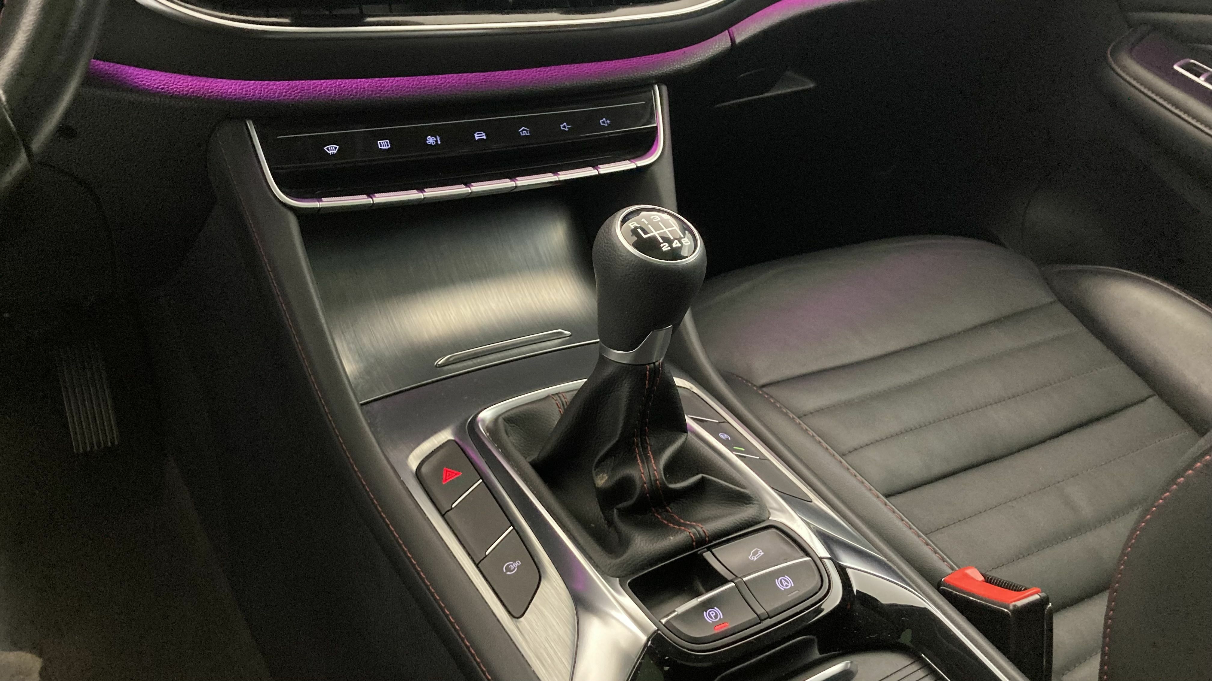 mg hs luxury 1.5 T-GDI 162 2023 white 20
