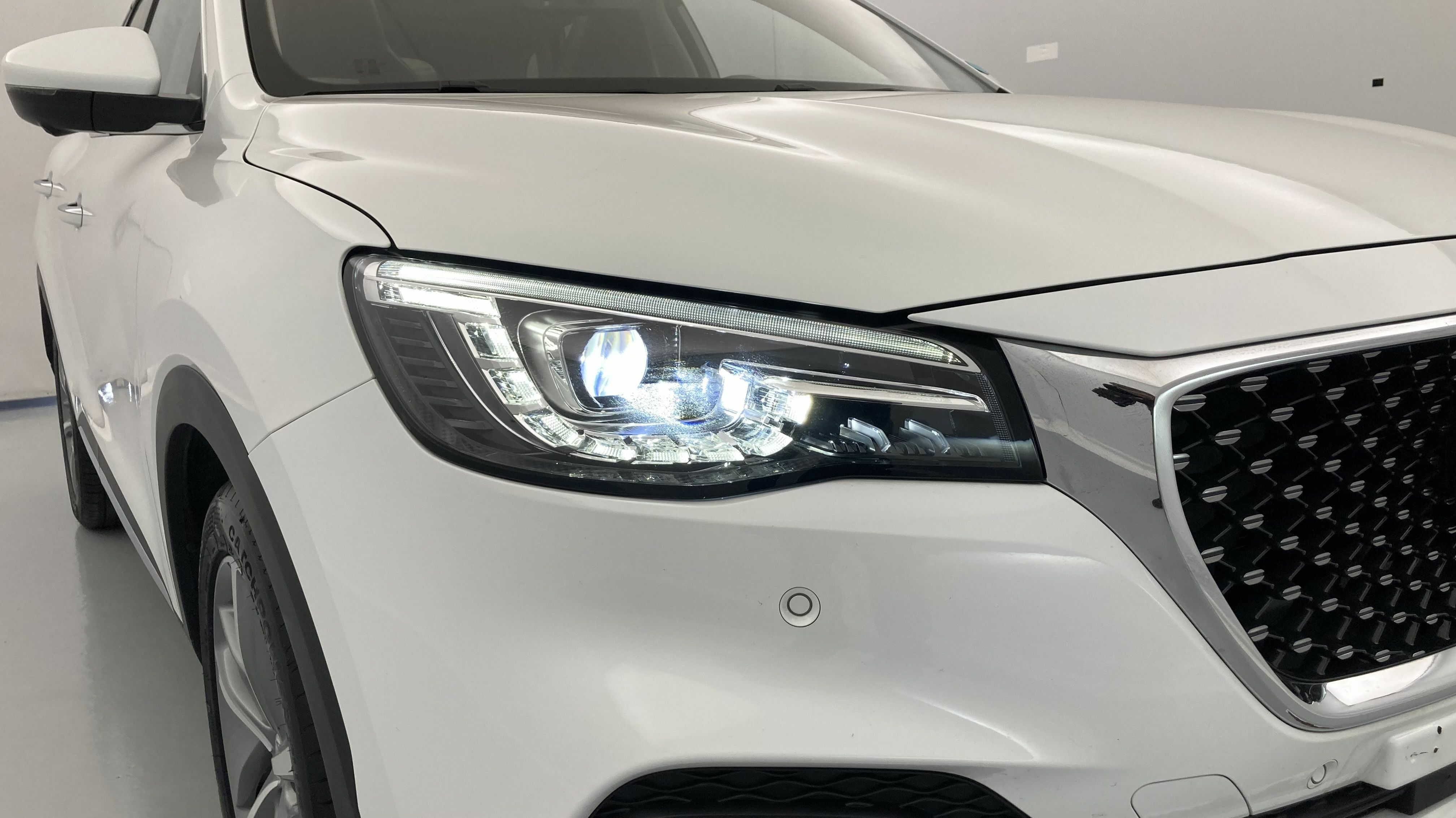 mg hs luxury 1.5 T-GDI 162 2023 white 29