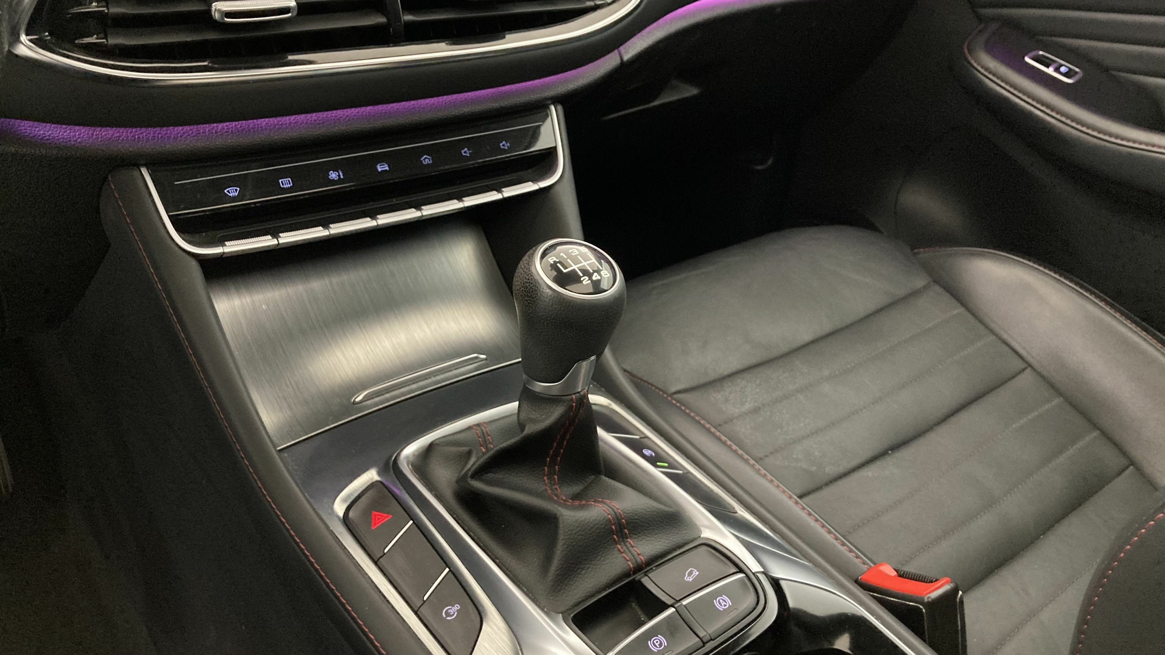 mg hs luxury 1.5 T-GDI 162 2023 white 20