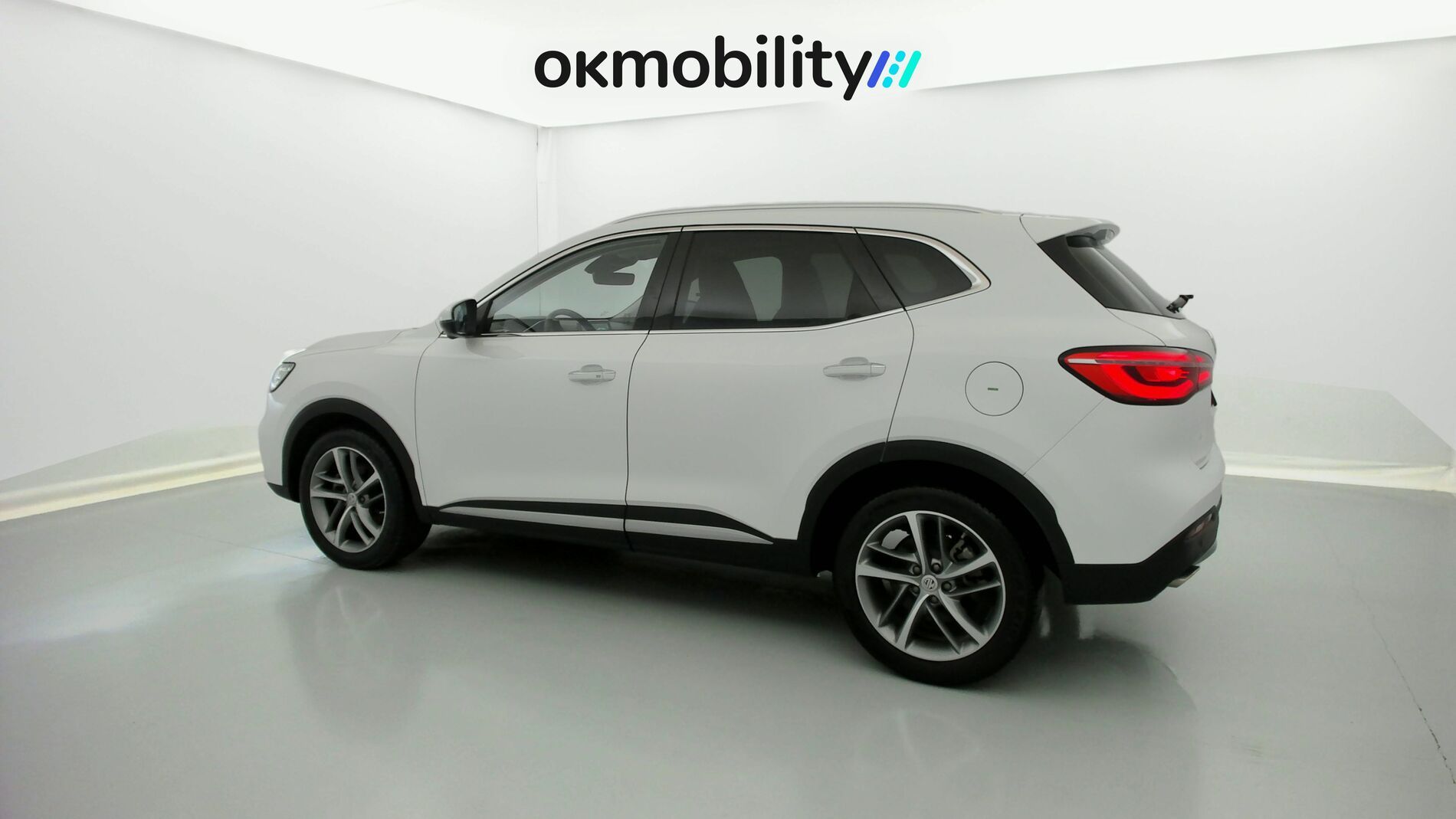 mg hs luxury 1.5 T-GDI 162 2023 white 8