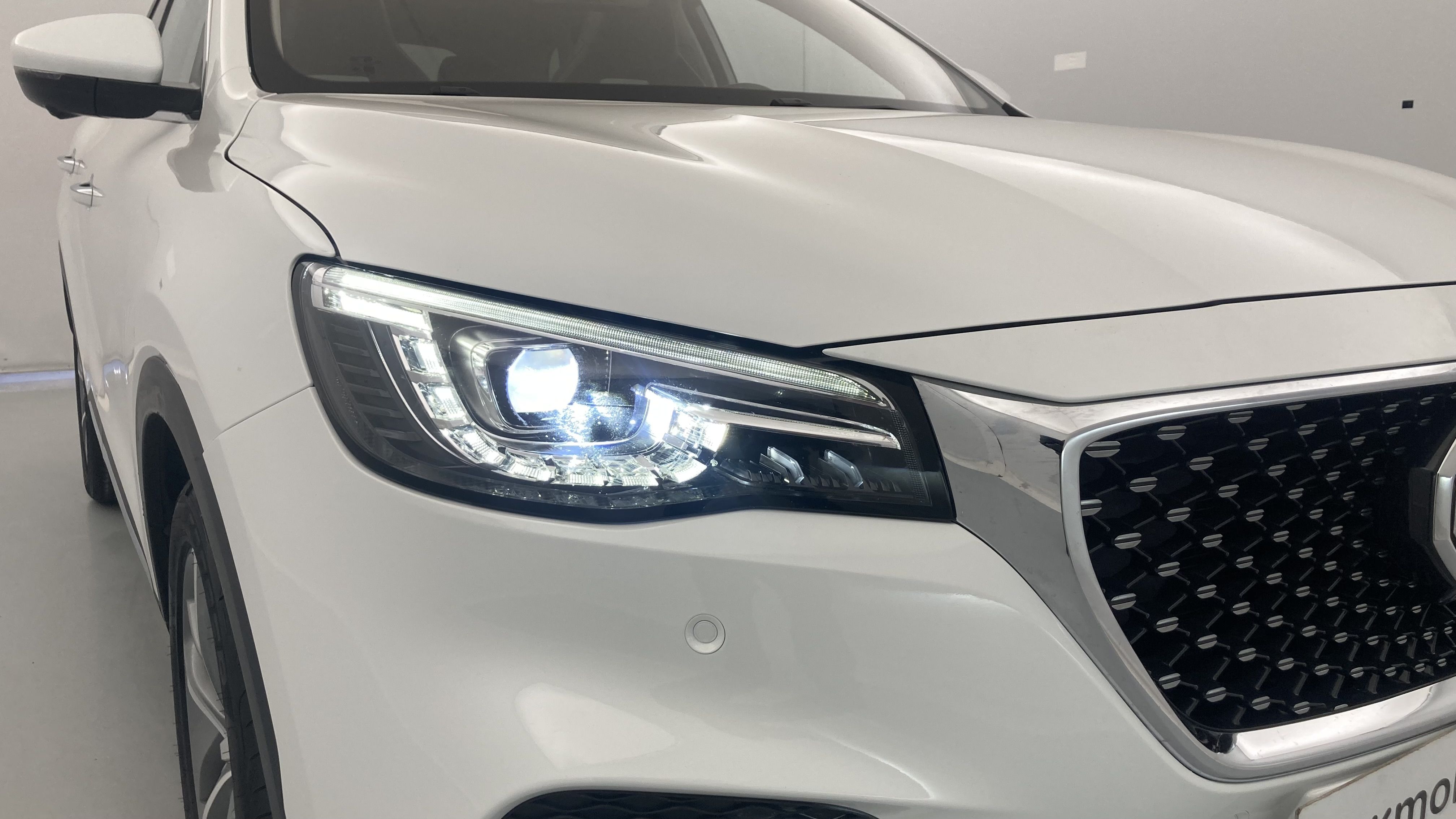 mg hs luxury 1.5 T-GDI 162 2023 white 14