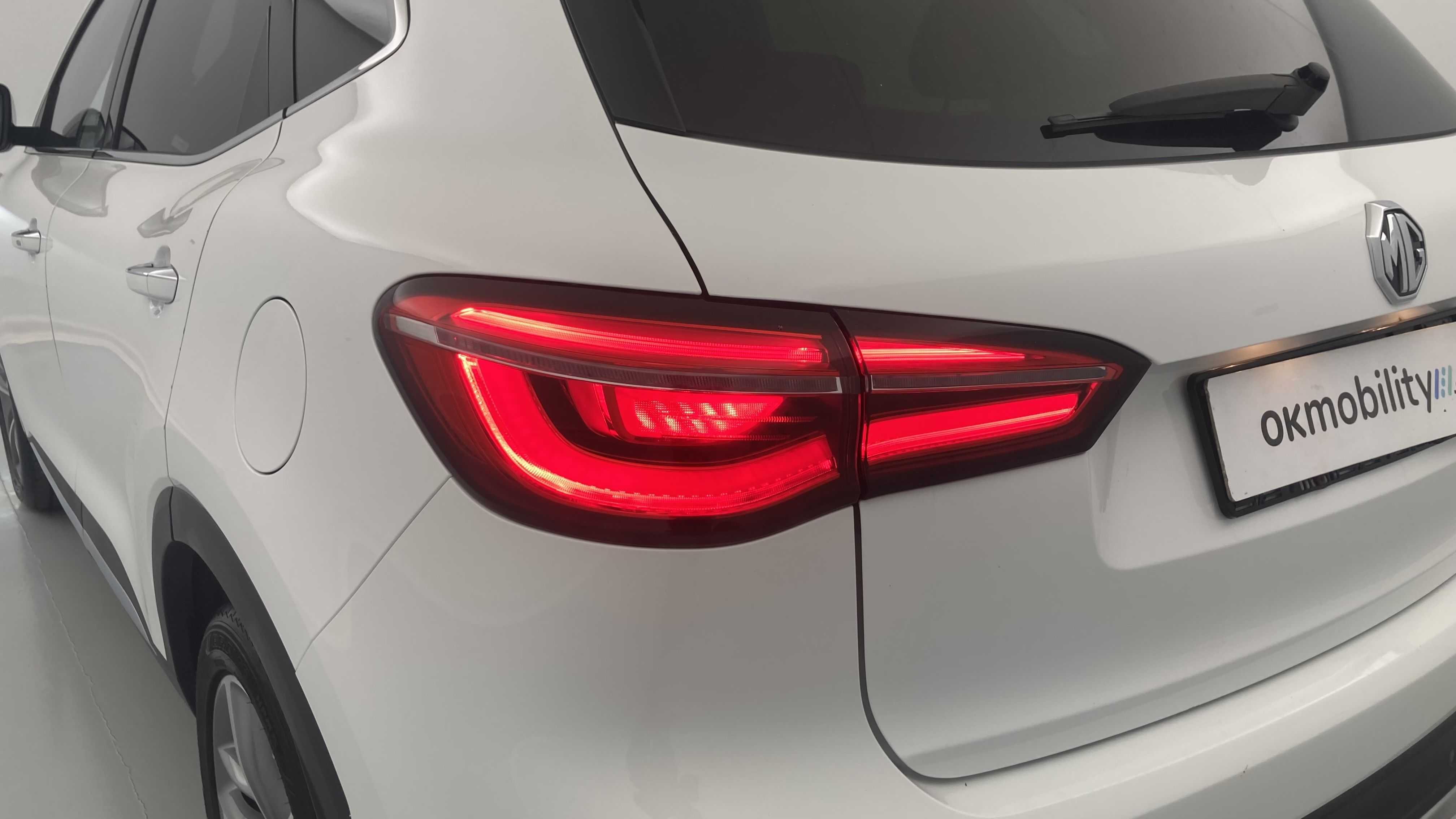 mg hs luxury 1.5 T-GDI 162 2023 white 15