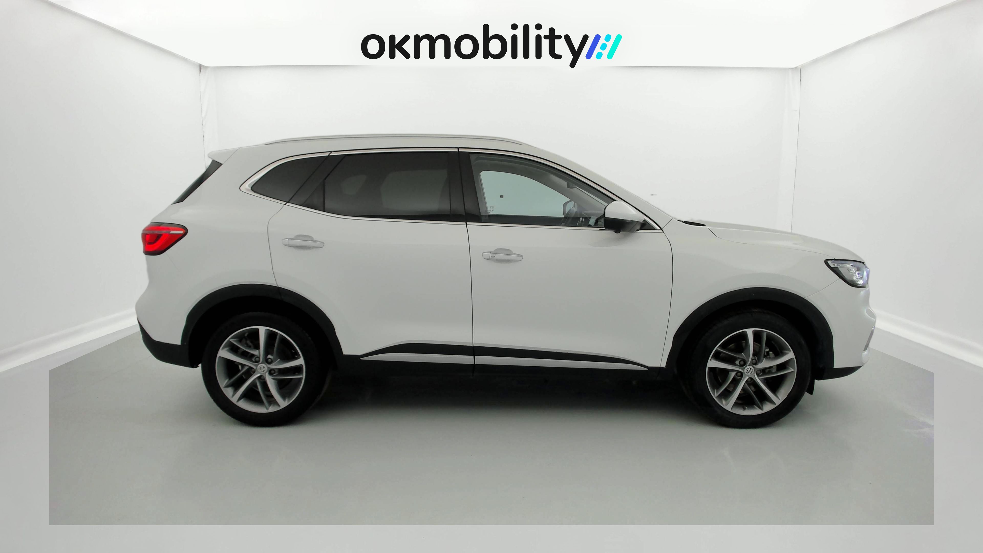 mg hs luxury 1.5 T-GDI 162 2023 white 2