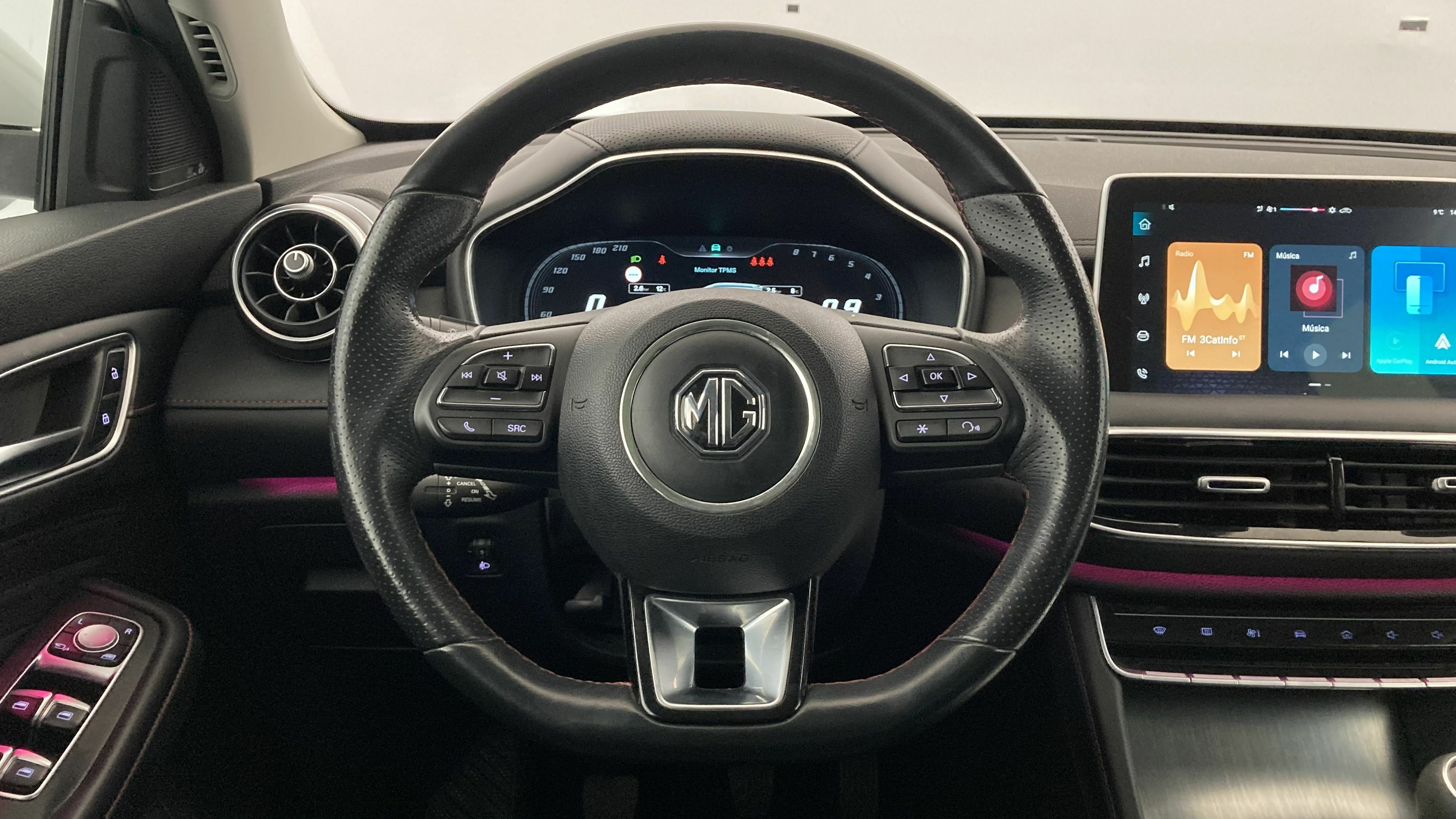 mg hs luxury 1.5 T-GDI 162 2023 white 16