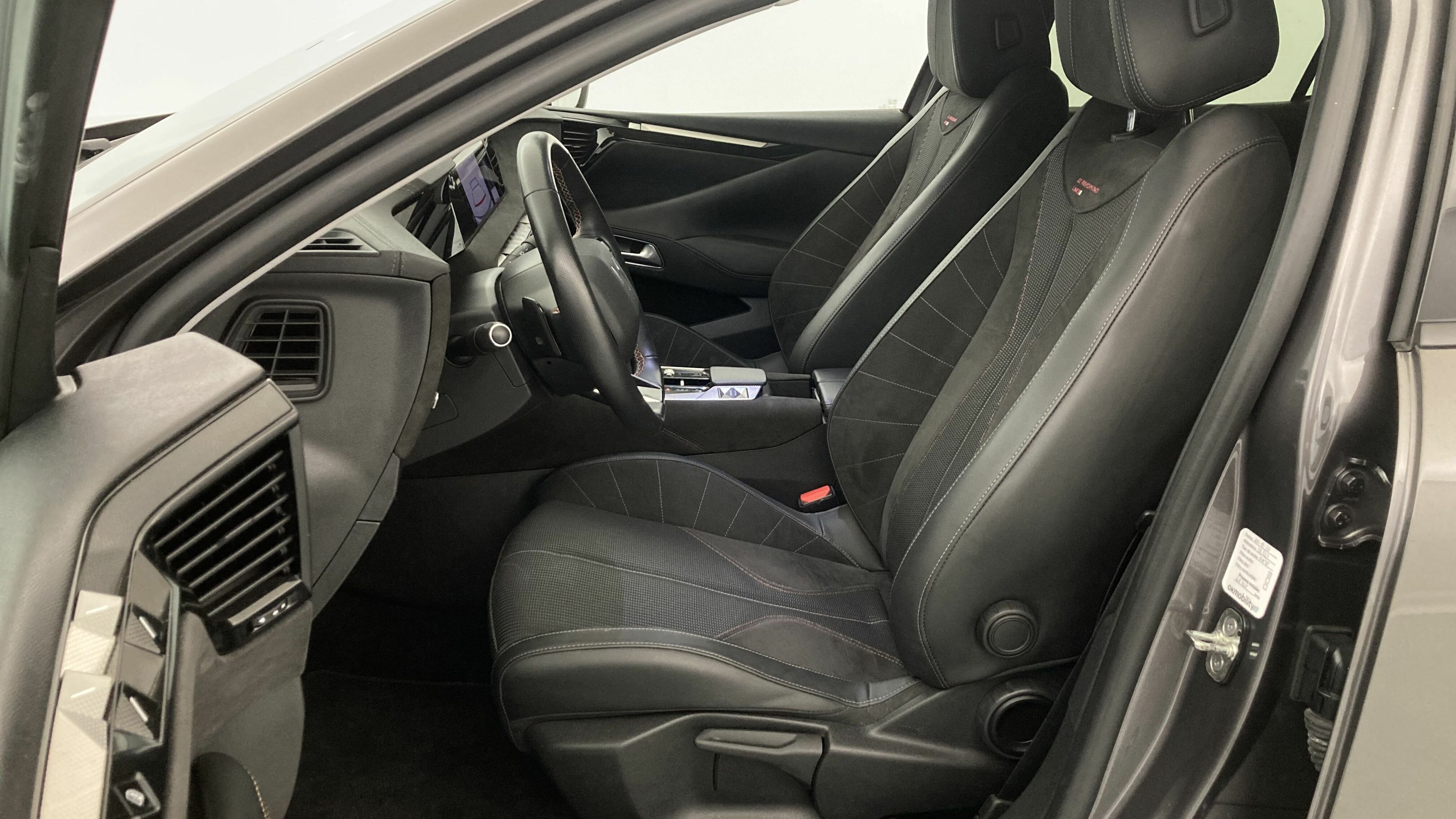 ds ds4 performance line + E-TENSE 225 CA 2023 gris platino 15