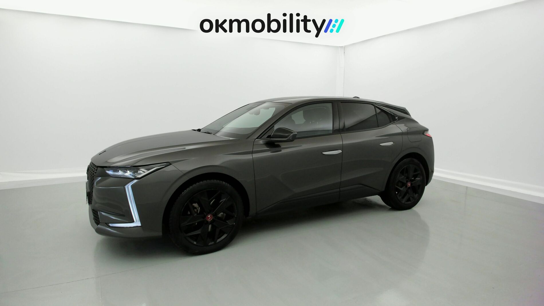 ds ds4 performance line + E-TENSE 225 CA 2023 gris platino 5