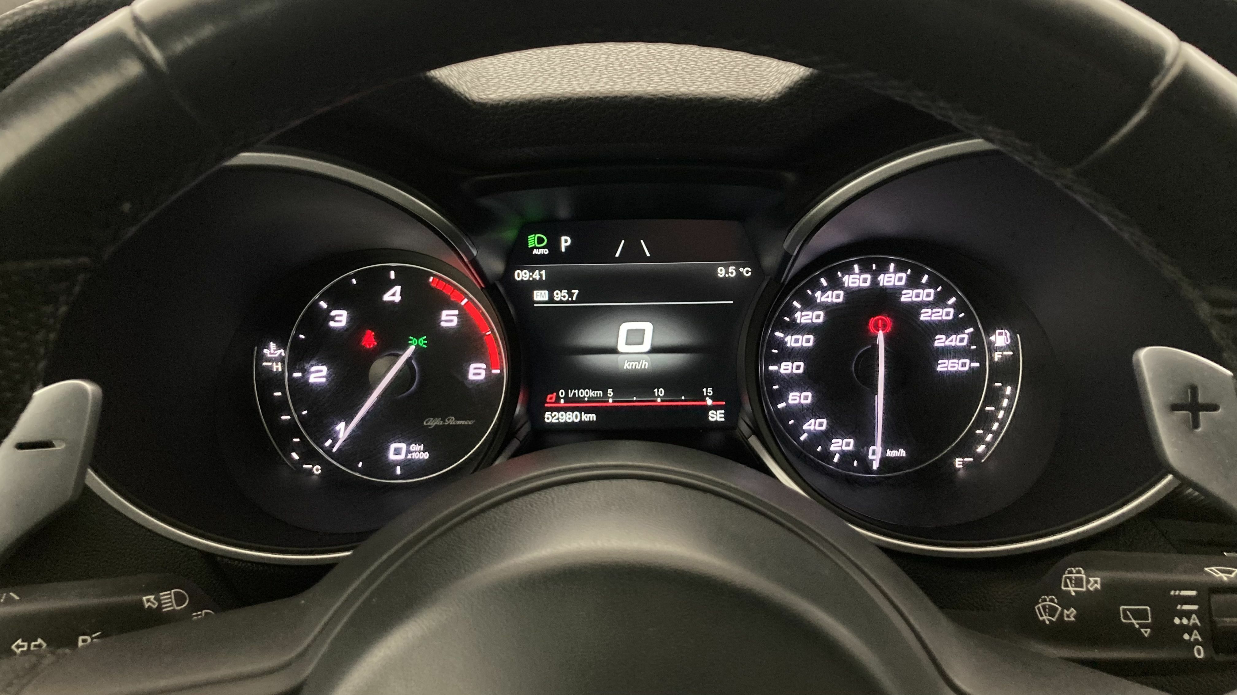 alfa romeo stelvio sprint 2.2 JTD 160 RWD CA 2022 bianco arctic 17