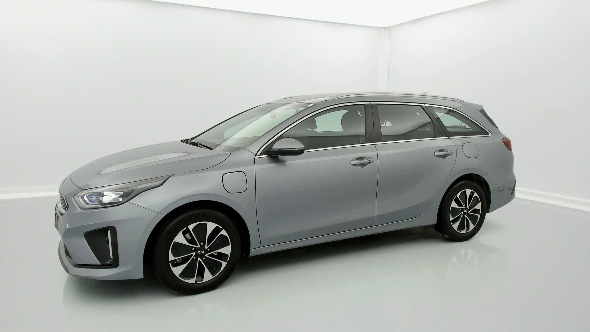 kia ceed tourer edrive 1.6 PHEV 141 2021 lunarsilber 5