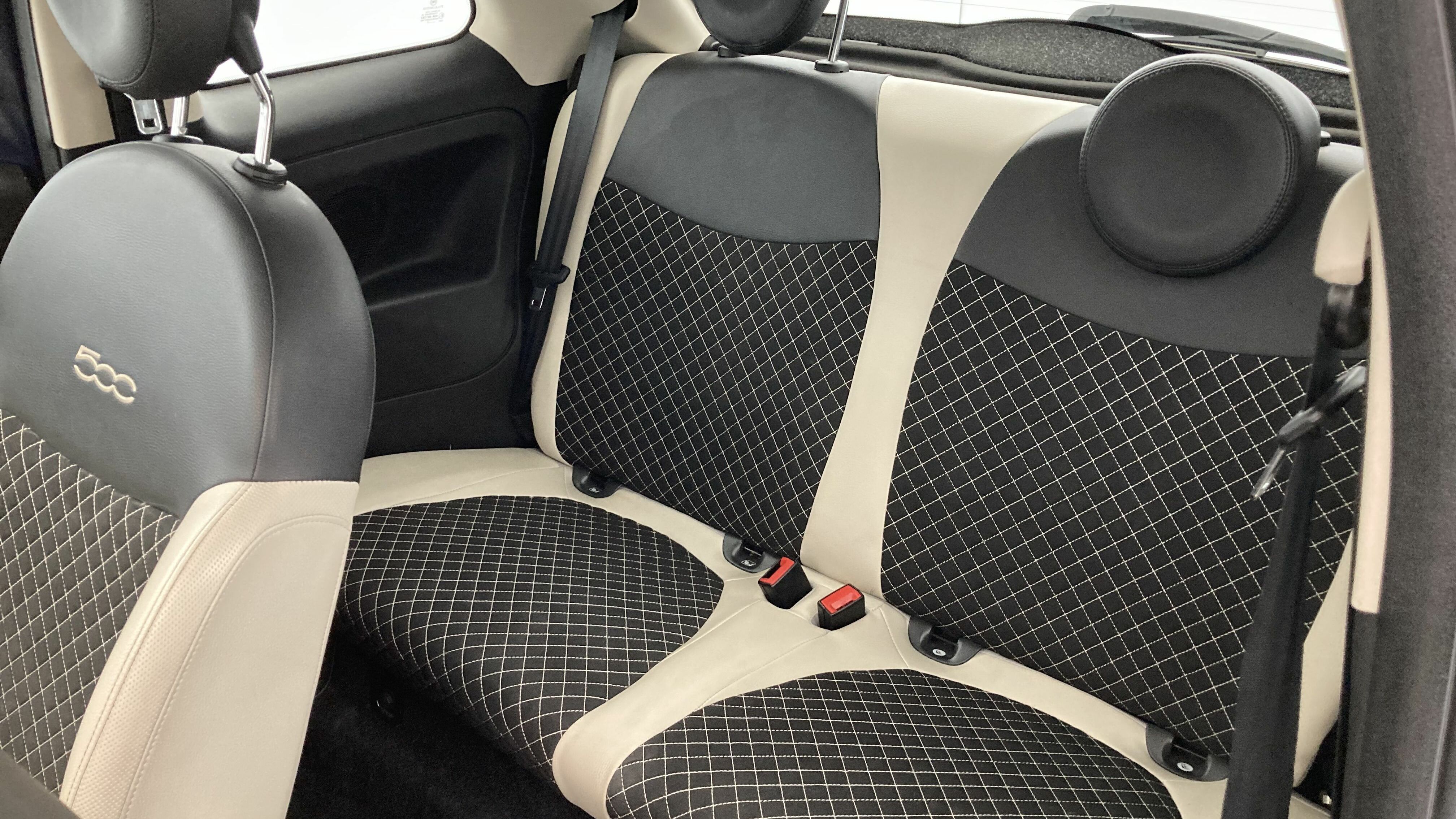 fiat 500 dolcevita 1.0 HYBRID 70 MHEV 2022 gris 22