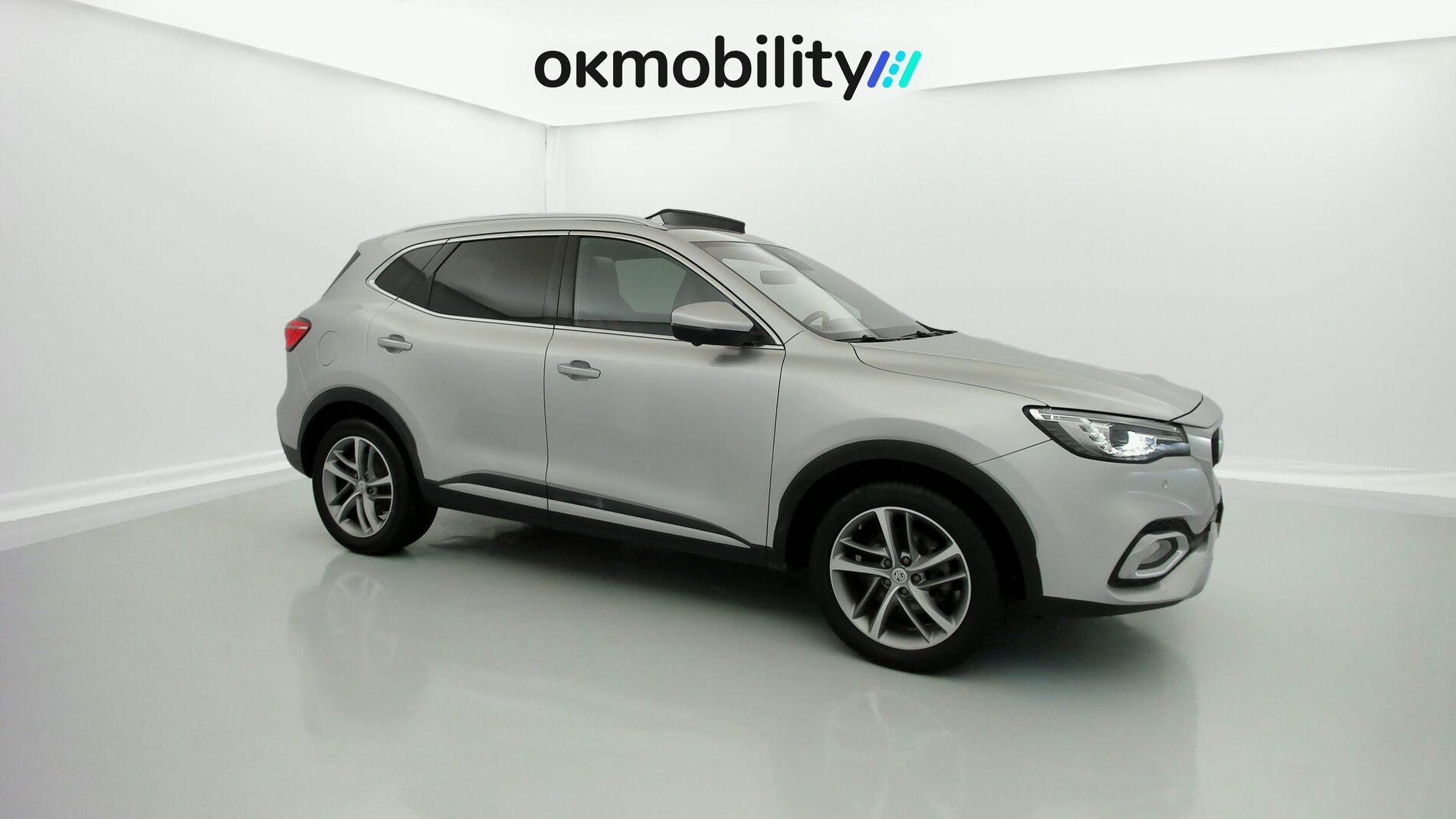 mg ehs phev exclusive 1.5 T-GDI 258 PHEV 2022 medal silver 2