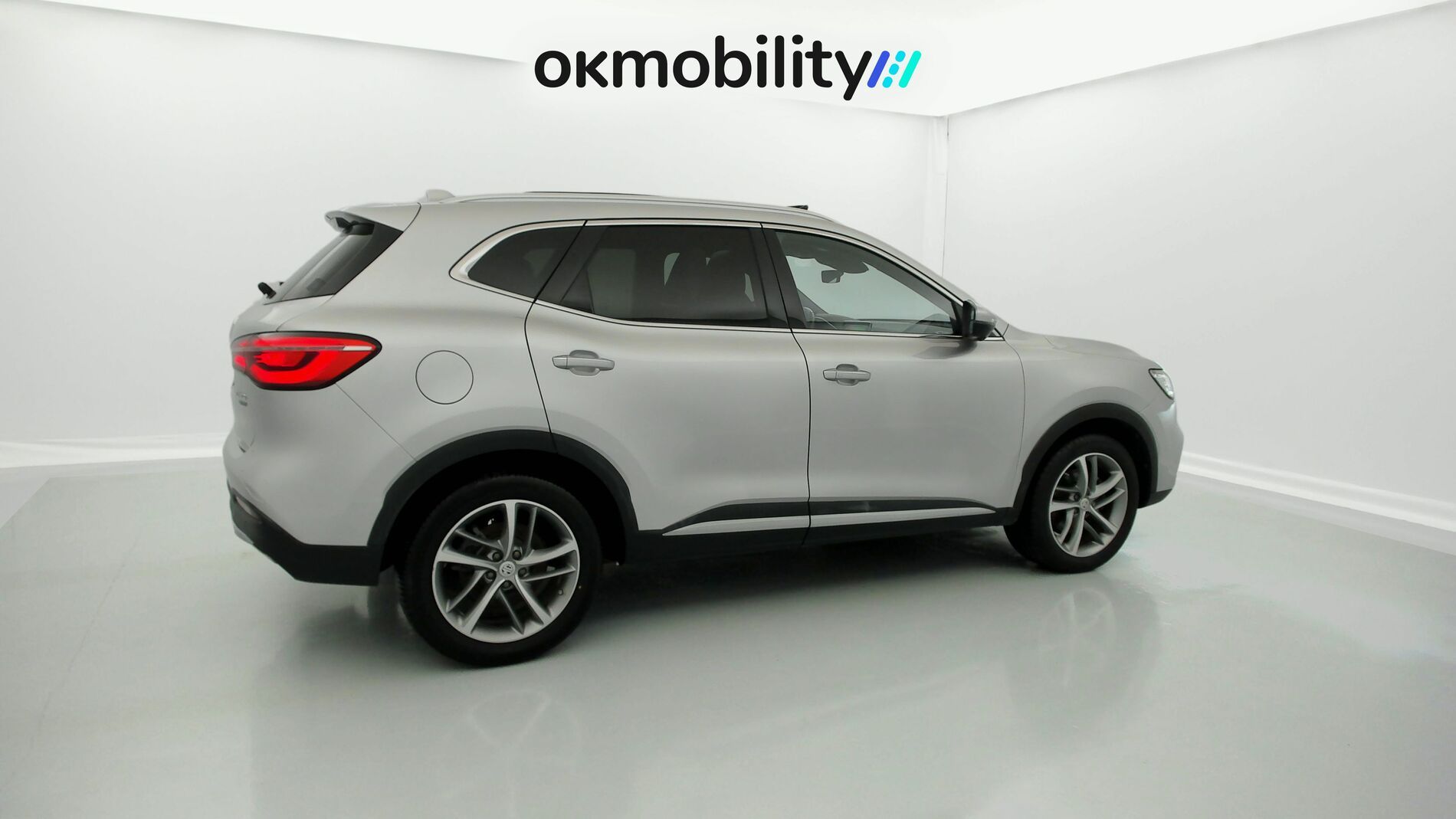 mg ehs phev exclusive 1.5 T-GDI 258 PHEV 2022 medal silver 12