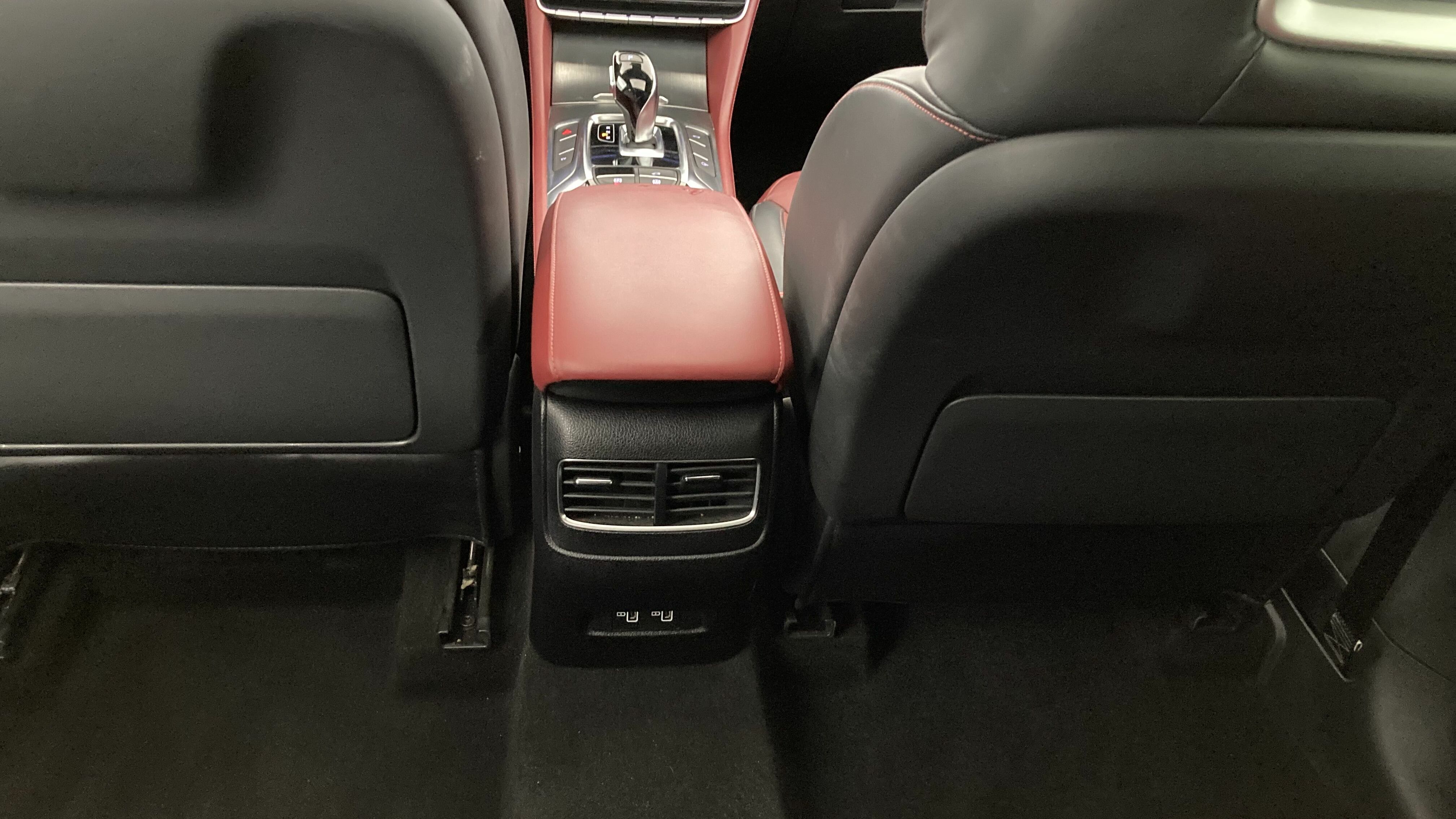mg ehs phev exclusive 1.5 T-GDI 258 PHEV 2022 pebble black 22