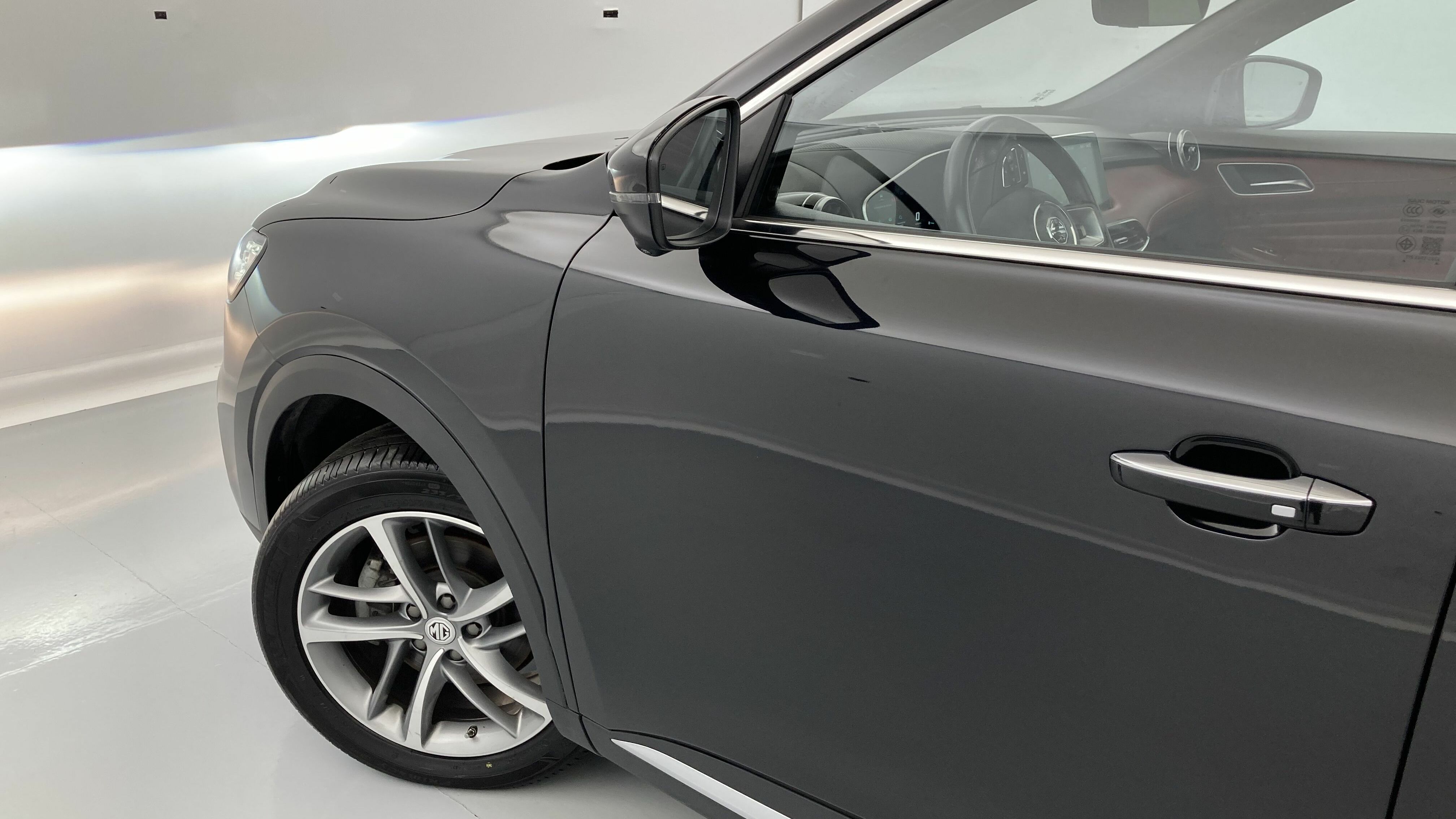mg ehs phev exclusive 1.5 T-GDI 258 PHEV 2022 pebble black 28