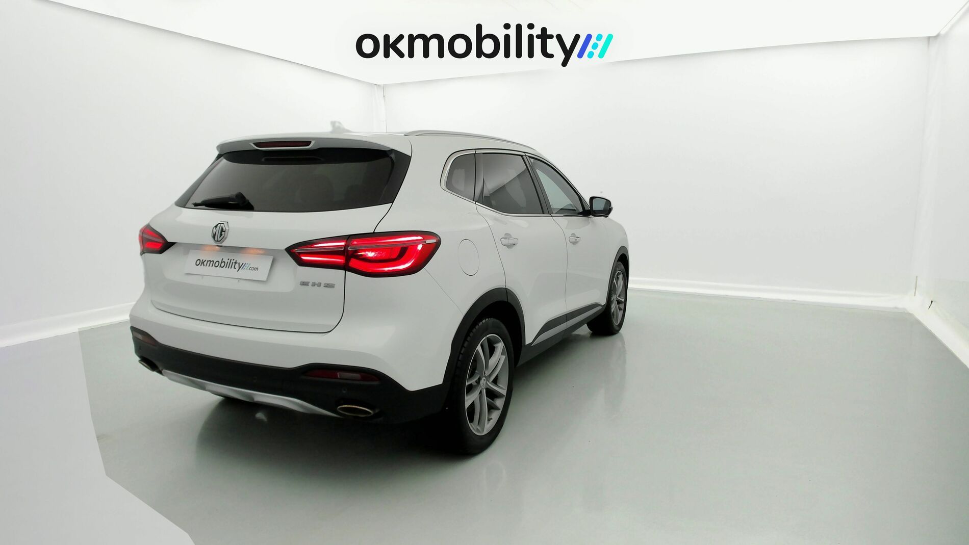 mg ehs phev exclusive 1.5 T-GDI 258 PHEV 2022 dover white 12
