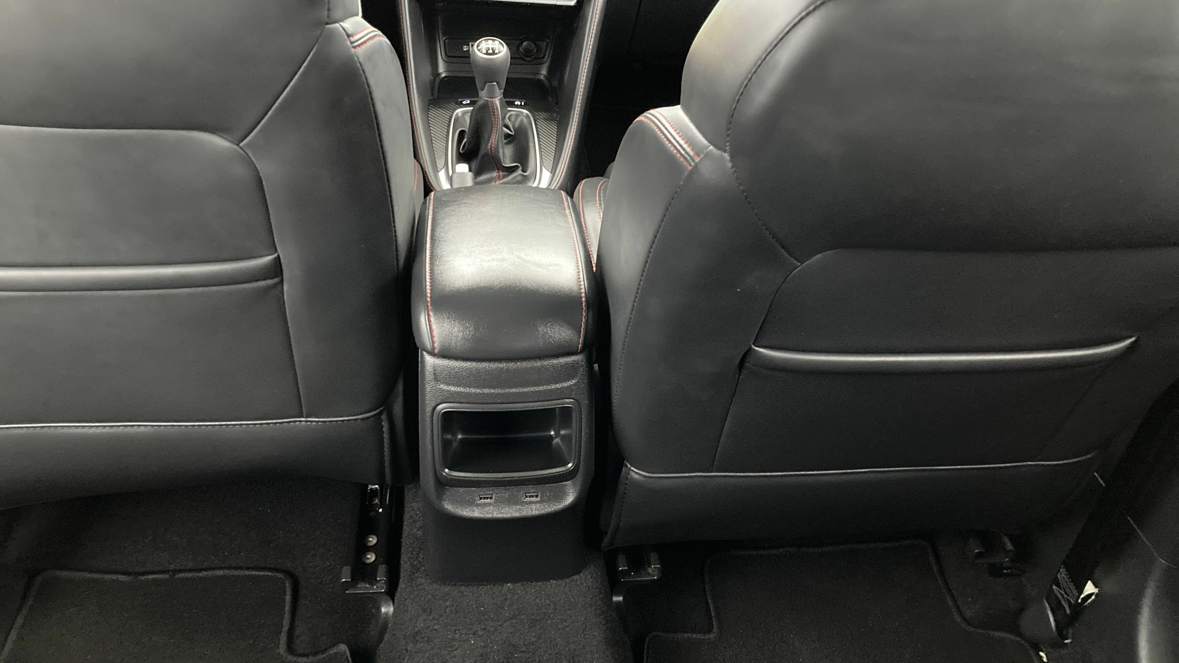 mg zs luxury 1.5 VTI-TECH 106 2023 white 23